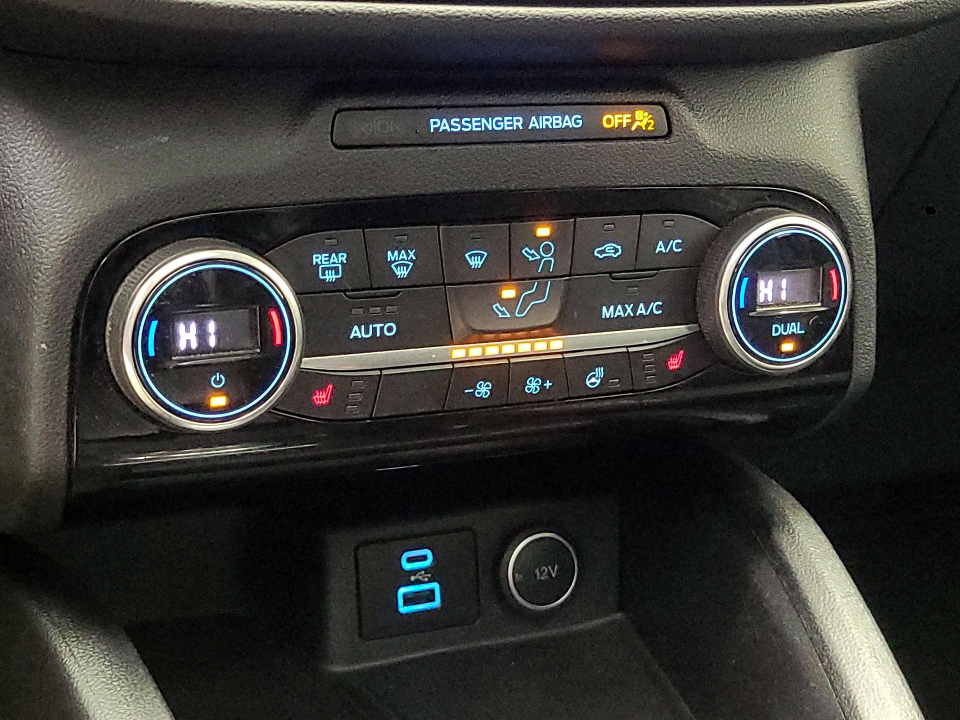 Thumbnail: 2021 Ford Escape - 16