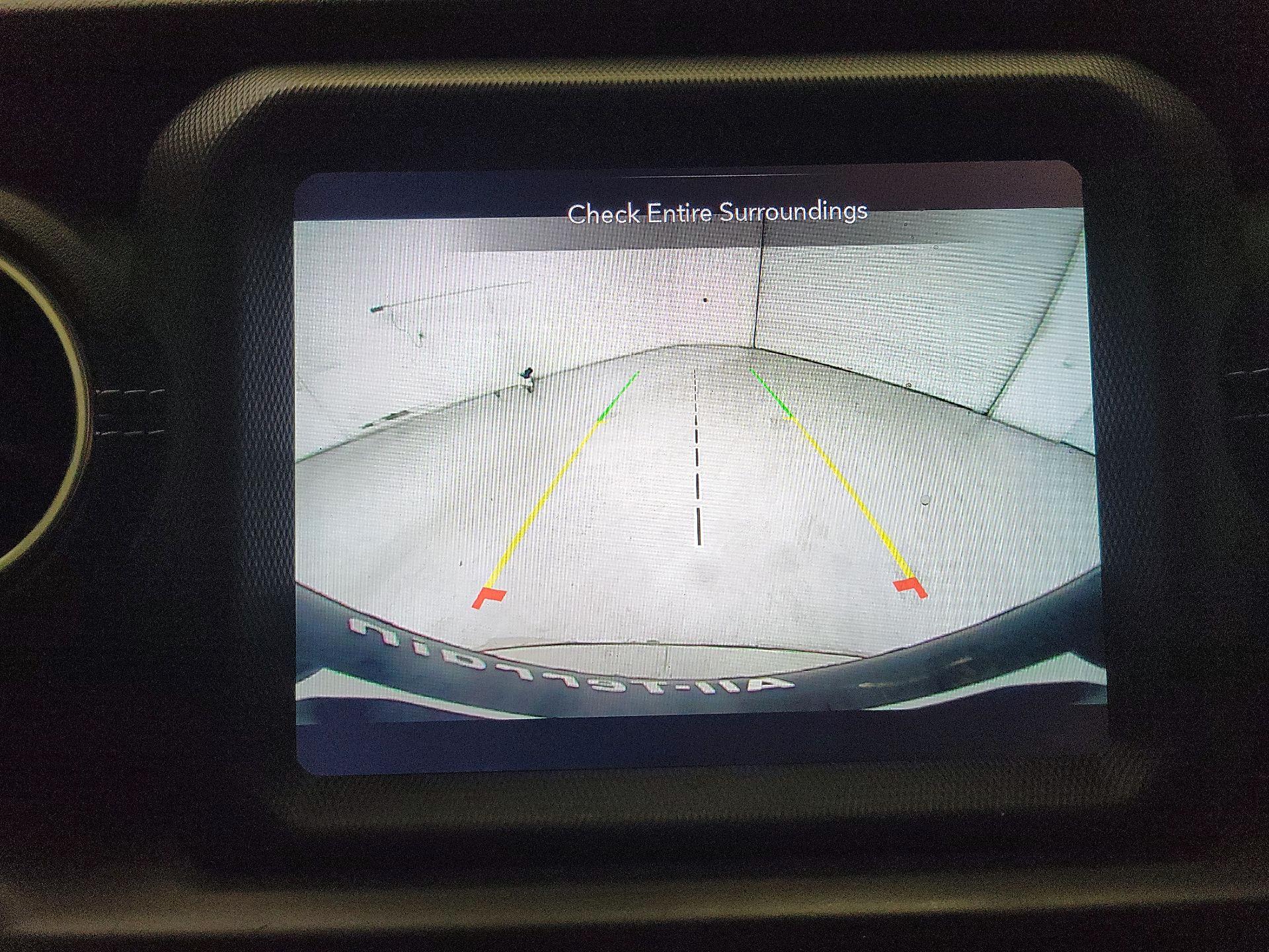 Thumbnail: 2022 Jeep Wrangler - 15