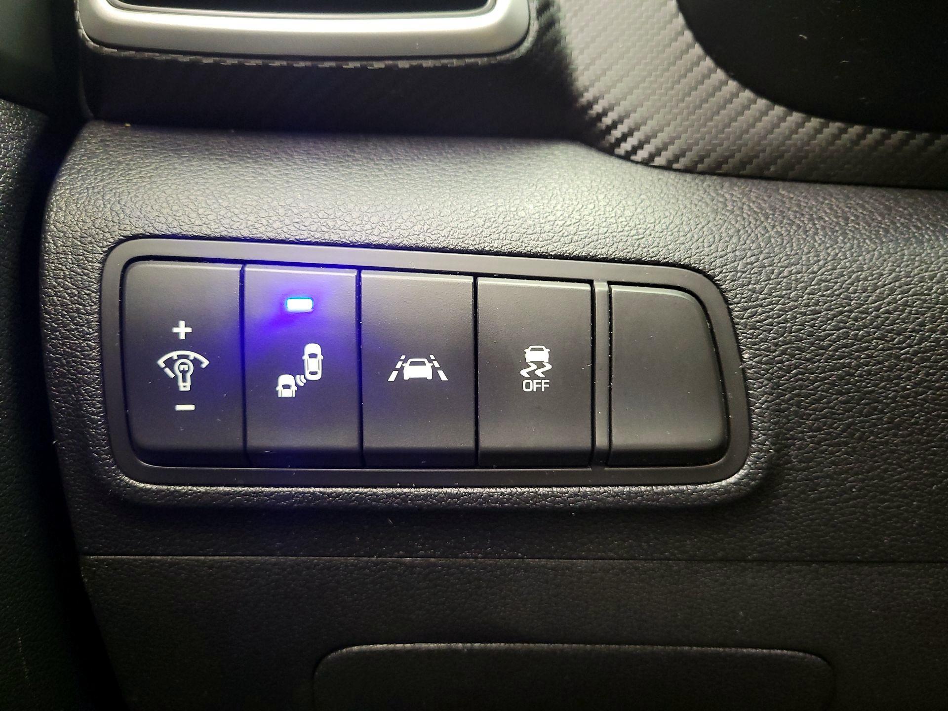 Thumbnail: 2021 Hyundai Tucson - 13