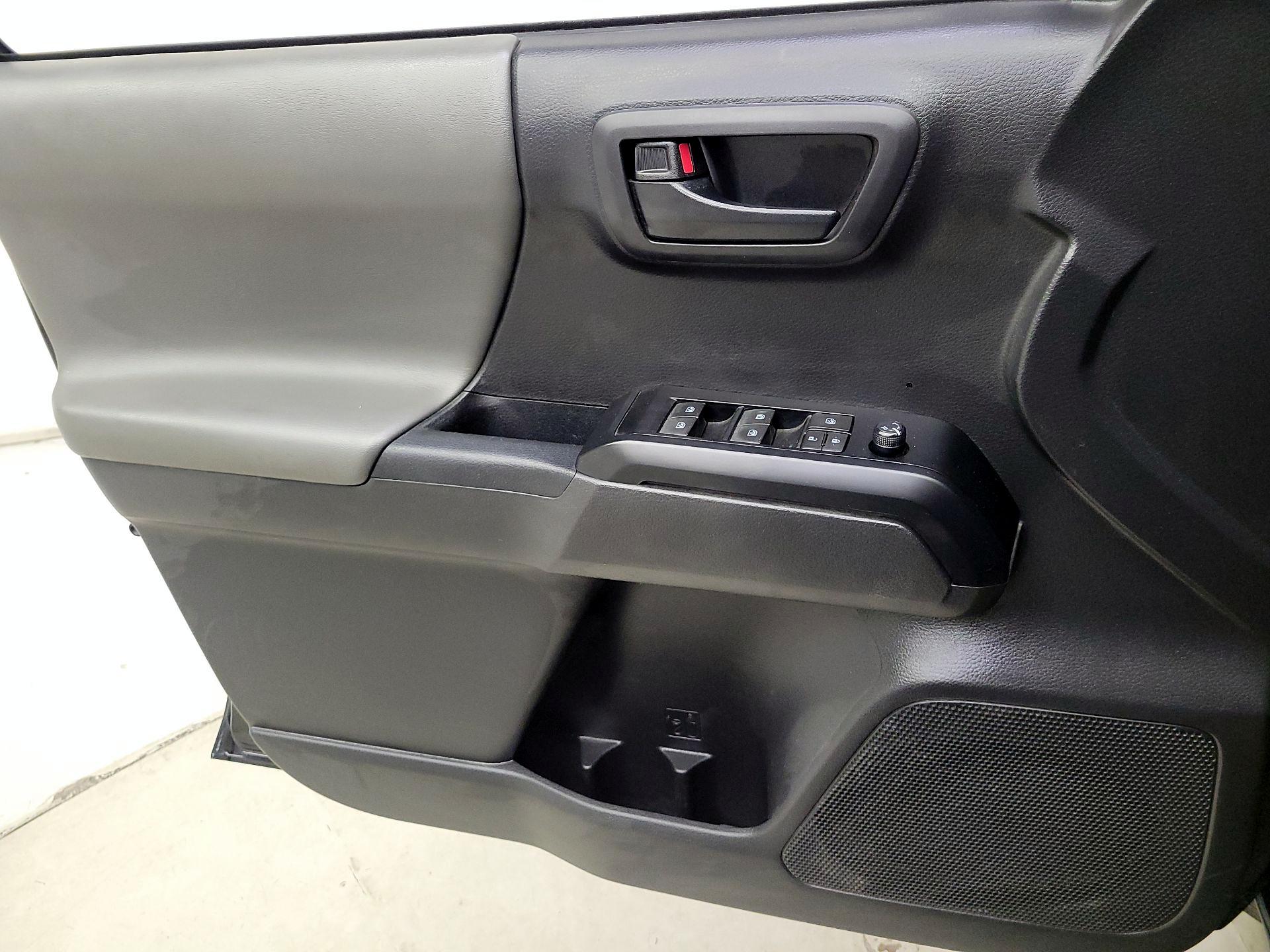 Thumbnail: 2023 Toyota Tacoma - 12