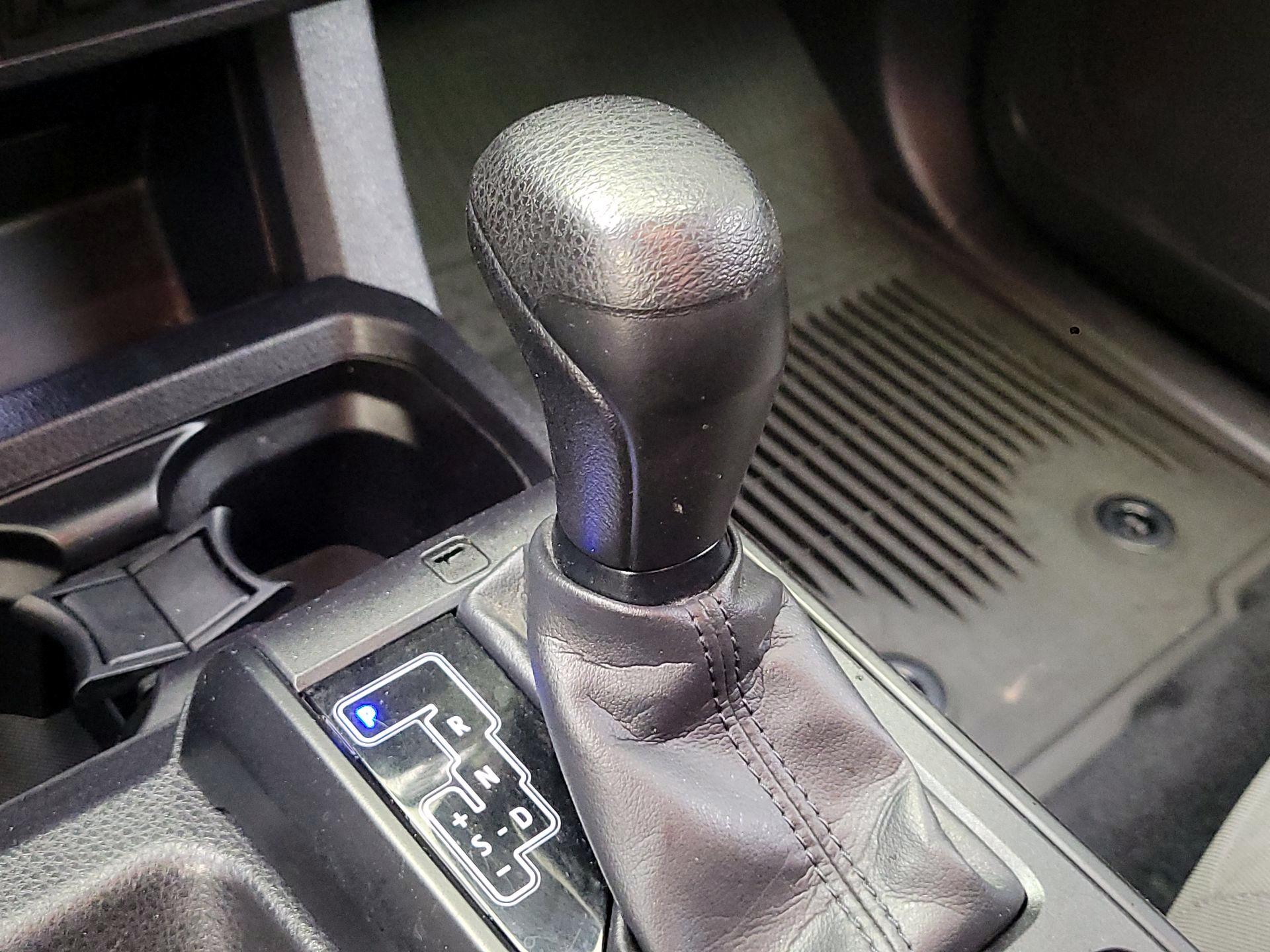 Thumbnail: 2023 Toyota Tacoma - 17