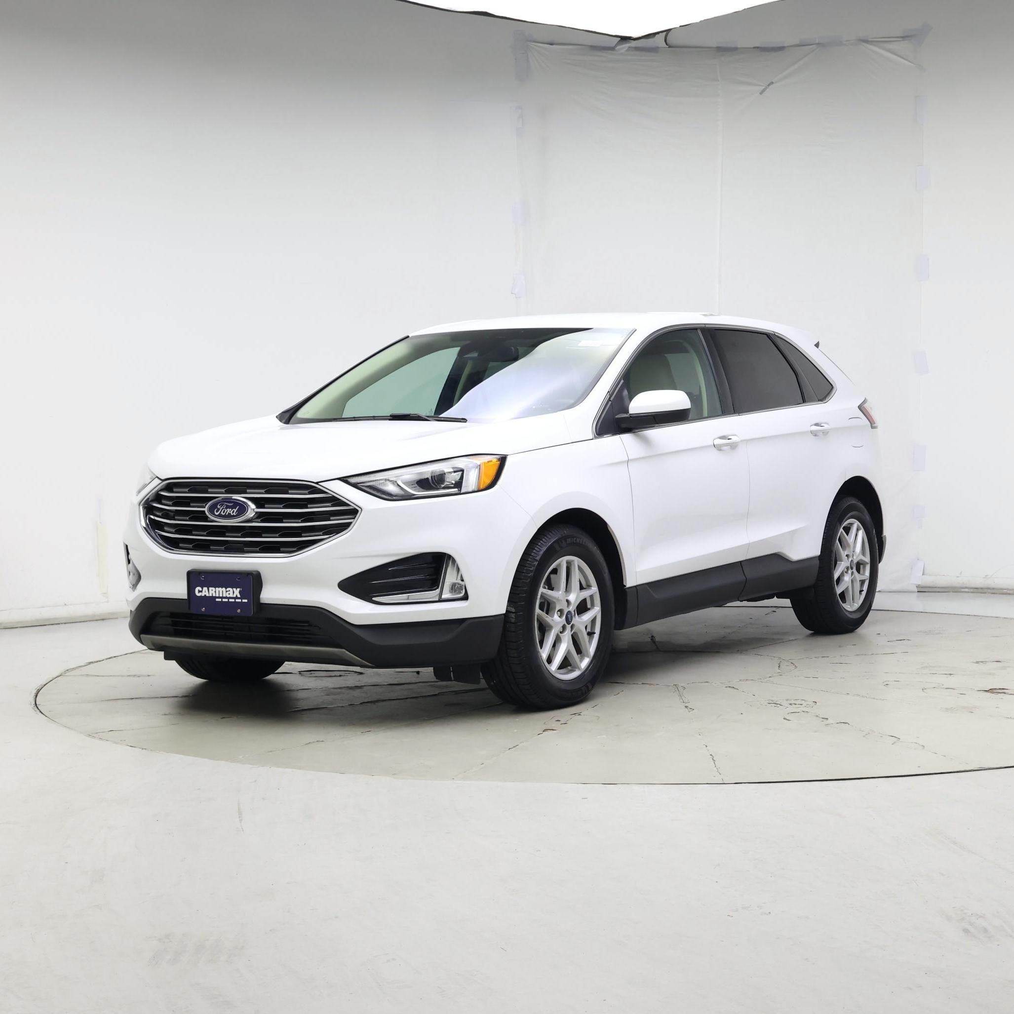 Thumbnail: 2021 Ford Edge - 4
