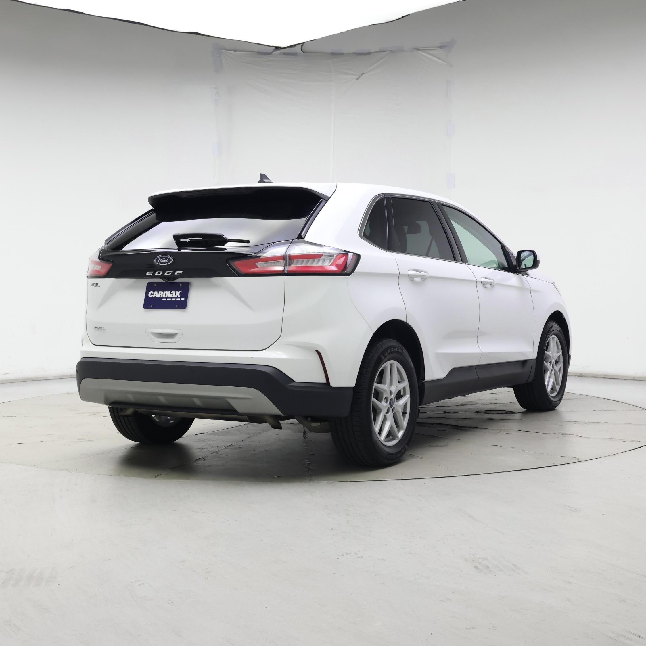Thumbnail: 2021 Ford Edge - 8