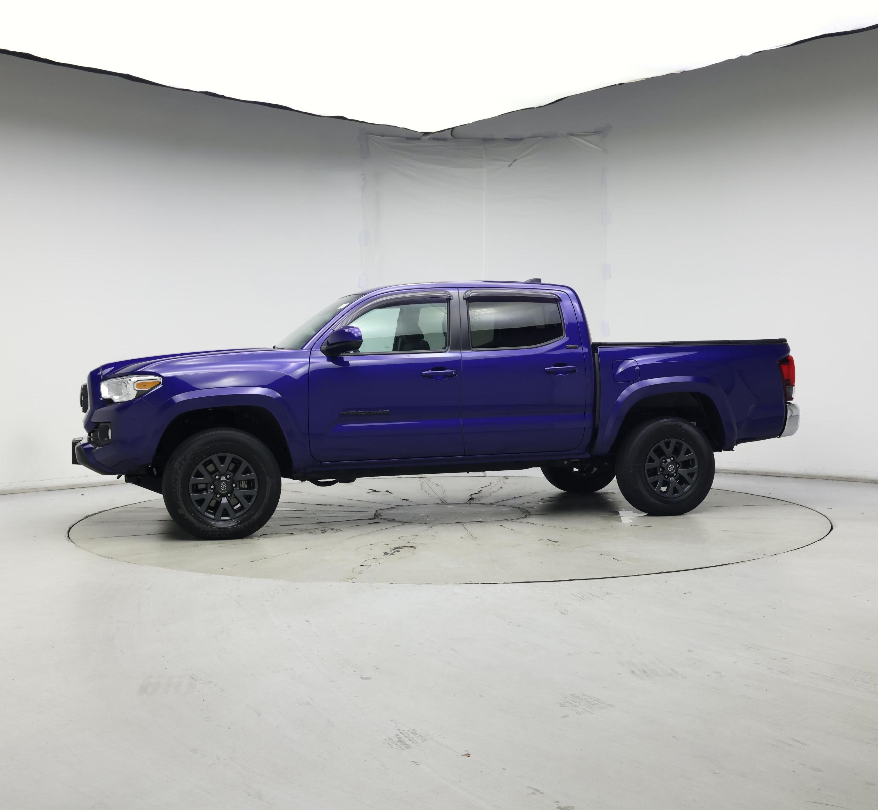 Thumbnail: 2023 Toyota Tacoma - 3