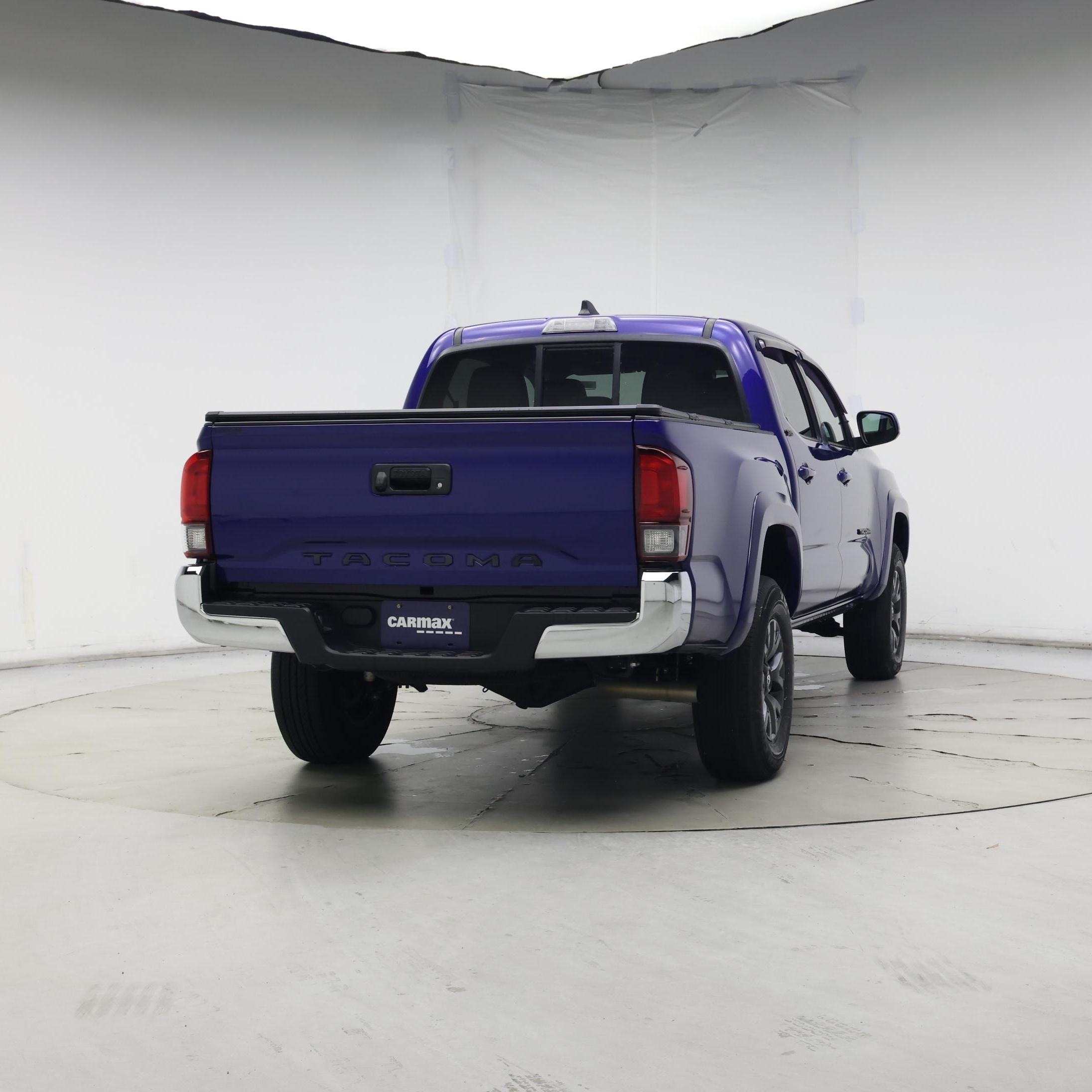 Thumbnail: 2023 Toyota Tacoma - 8
