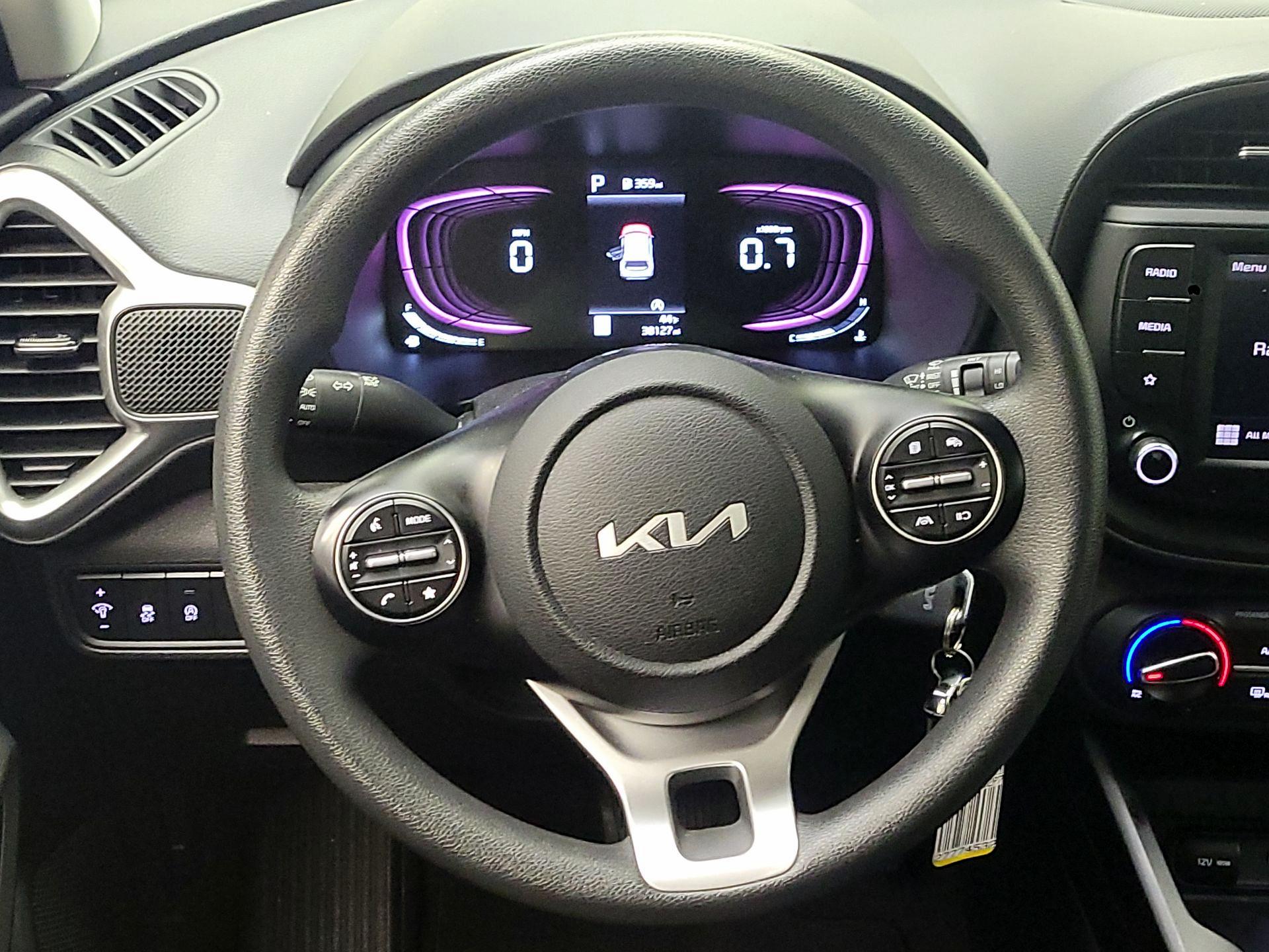 Thumbnail: 2023 Kia Soul - 10