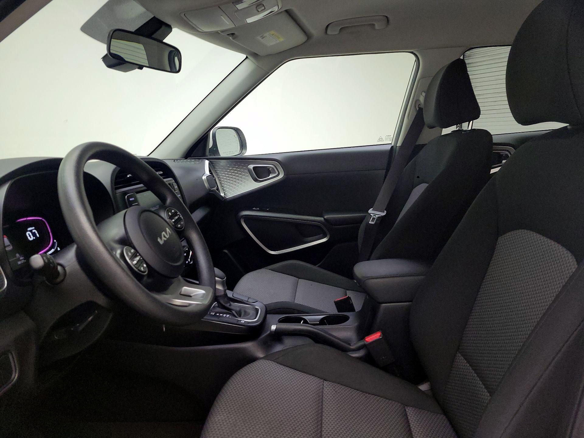 Thumbnail: 2023 Kia Soul - 11