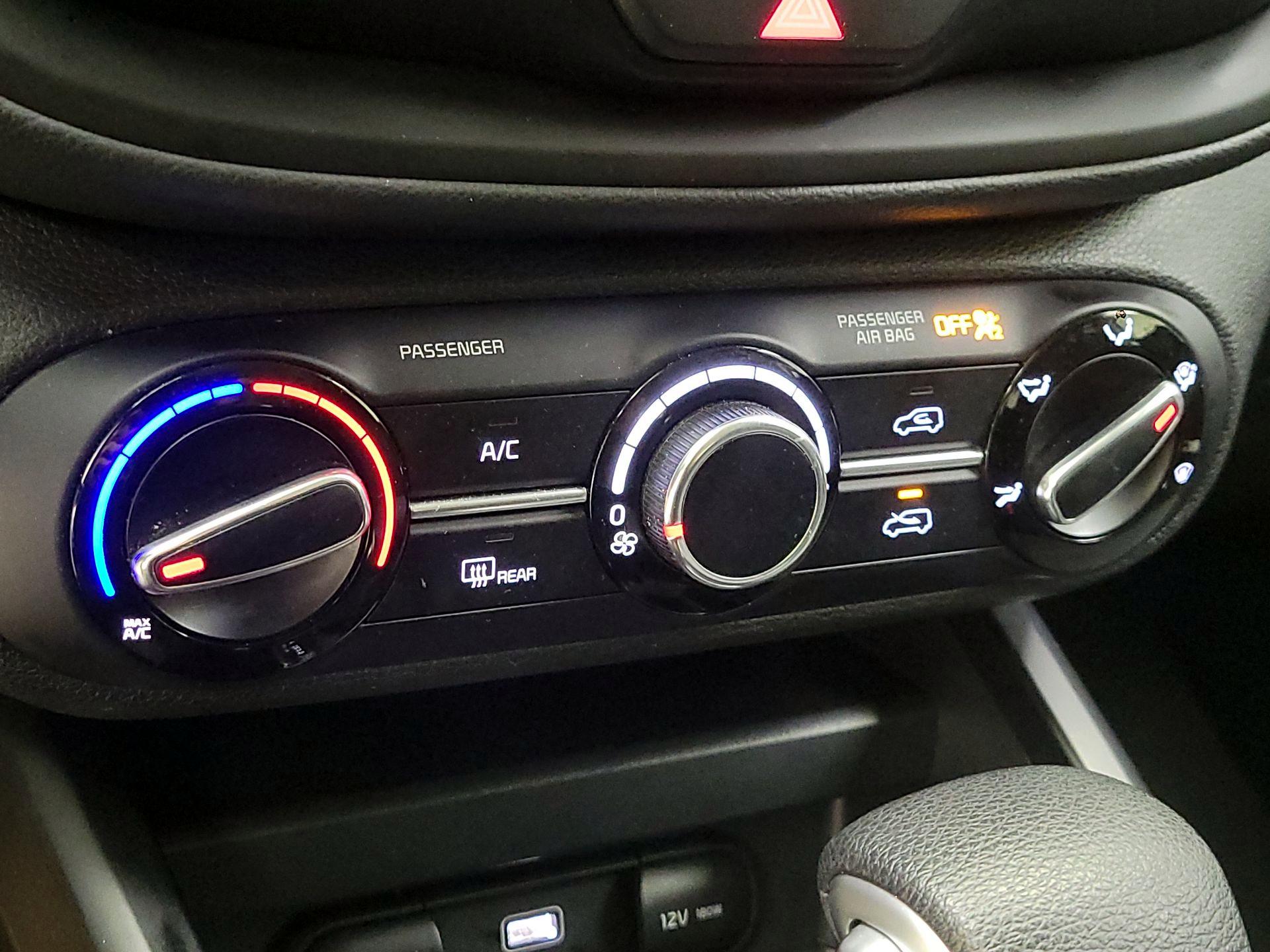 Thumbnail: 2023 Kia Soul - 16