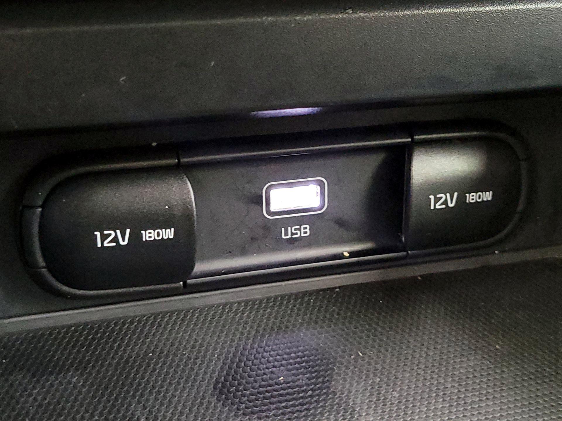 Thumbnail: 2023 Kia Soul - 18