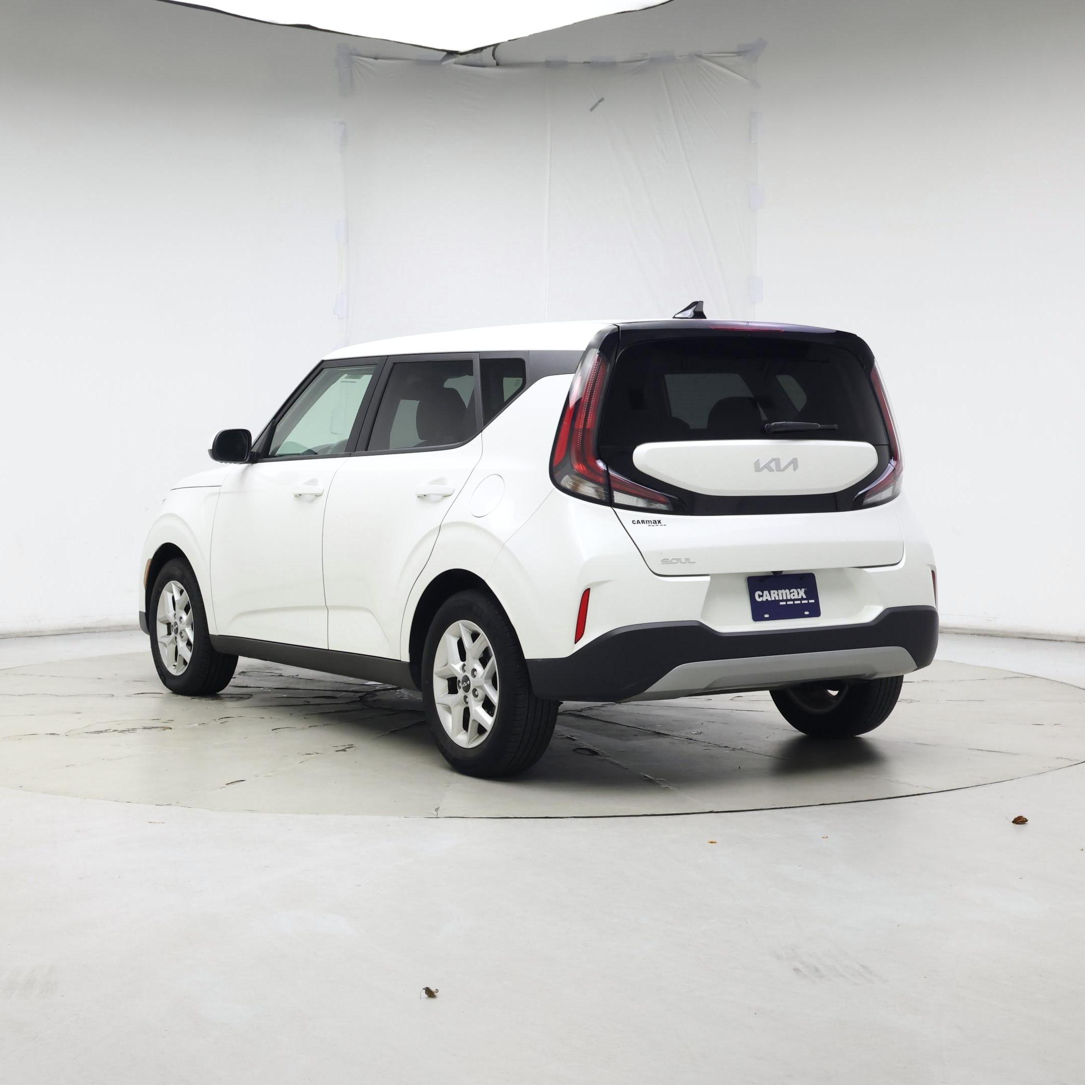 Thumbnail: 2023 Kia Soul - 2