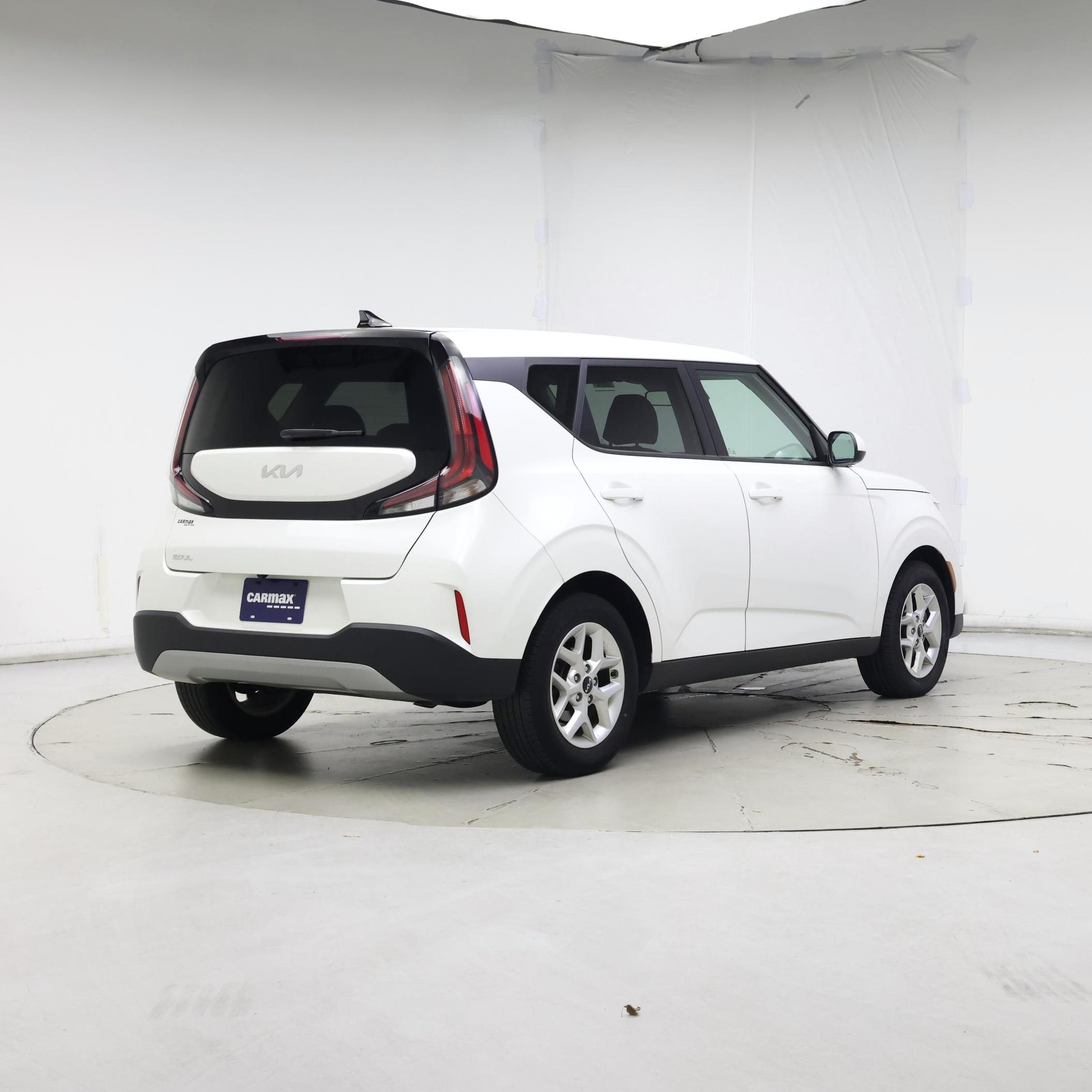 Thumbnail: 2023 Kia Soul - 8