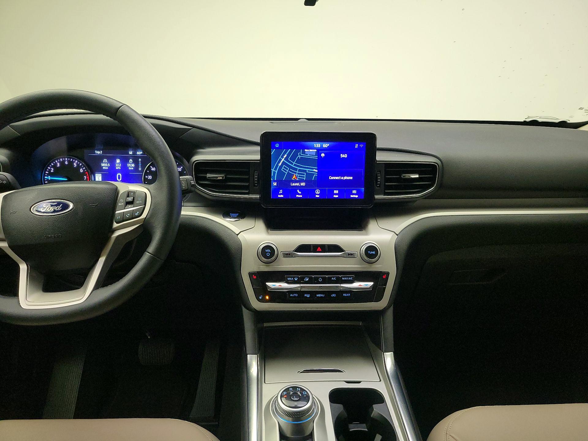 Thumbnail: 2023 Ford Explorer - 9