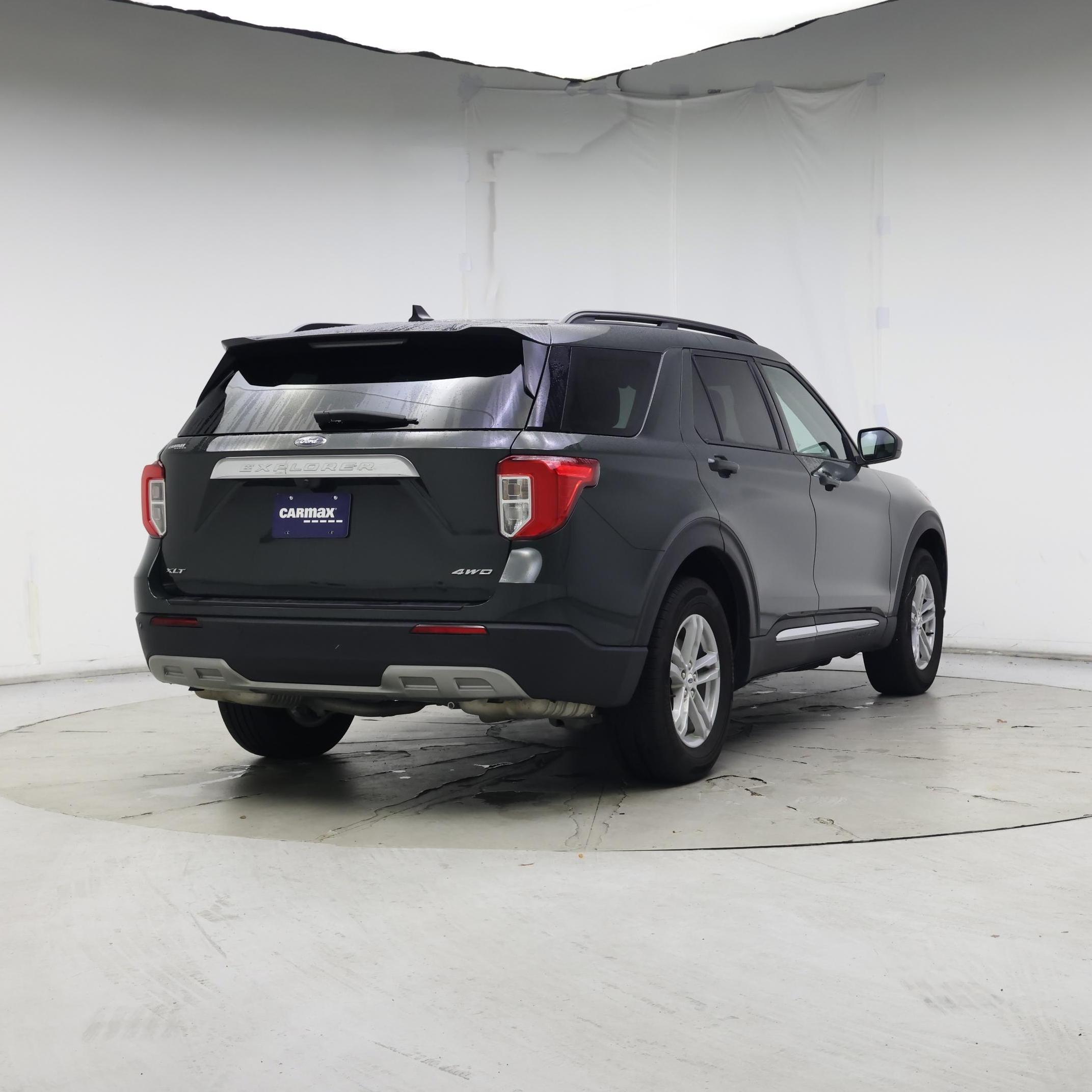 Thumbnail: 2023 Ford Explorer - 8