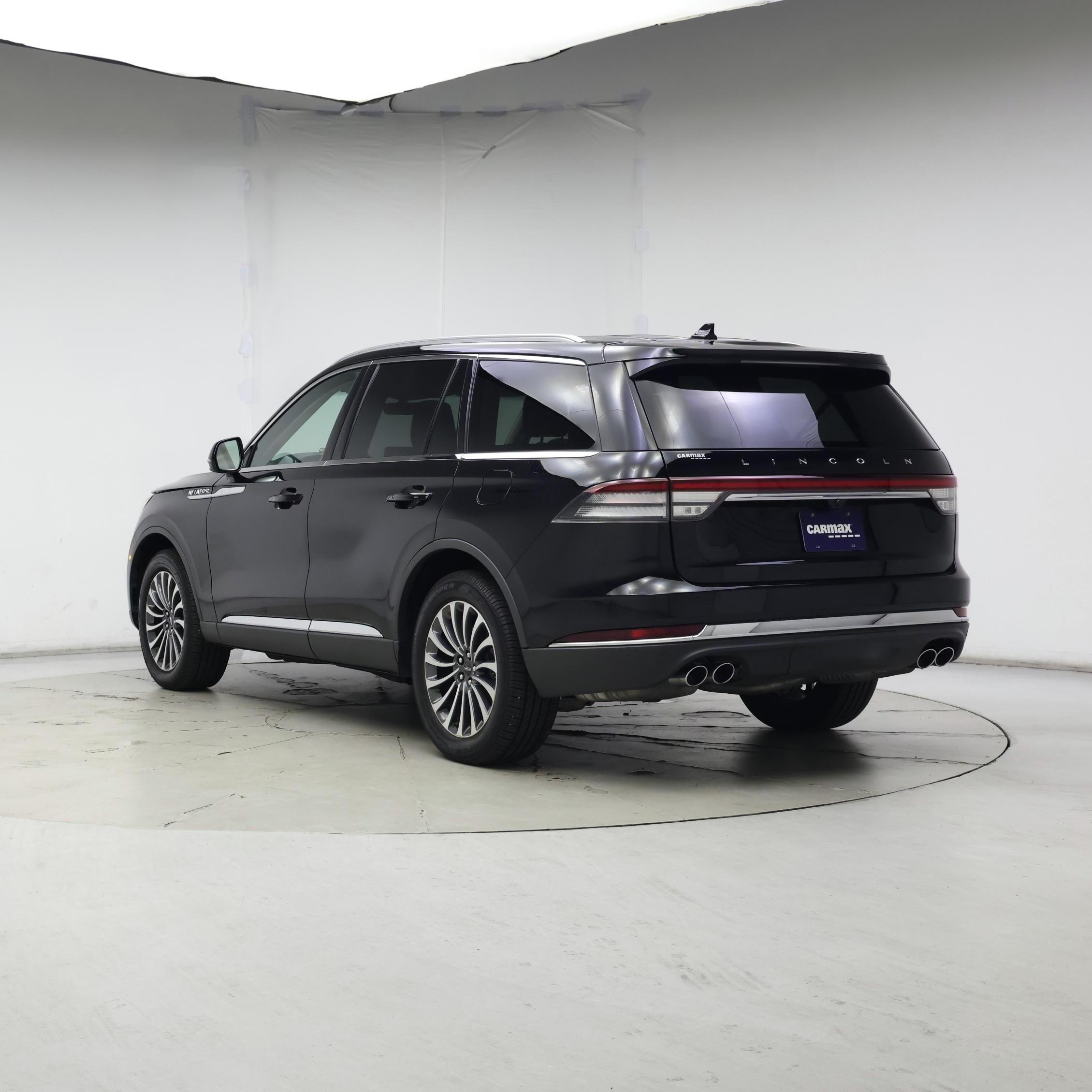 Thumbnail: 2022 Lincoln Aviator - 2