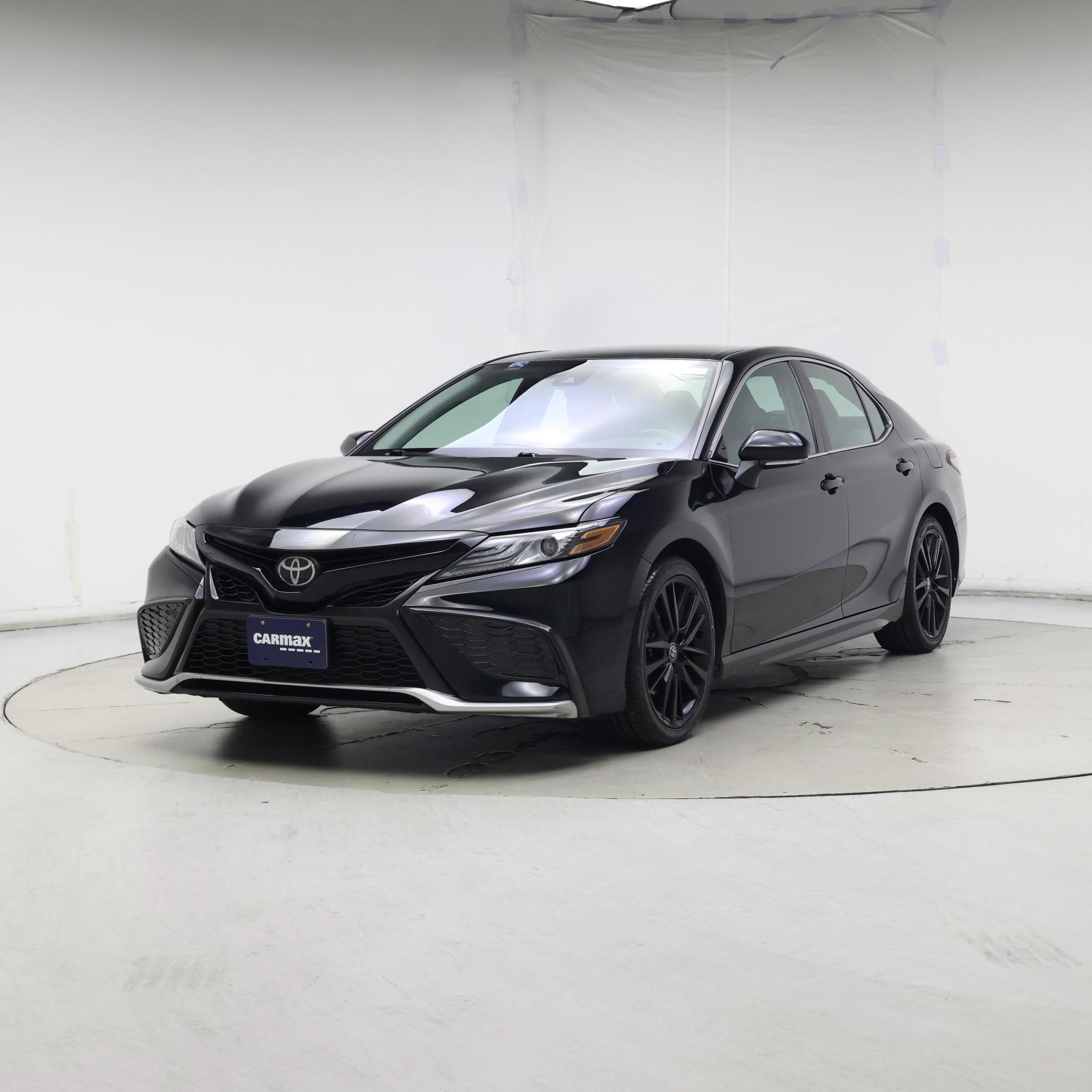 Thumbnail: 2023 Toyota Camry - 4