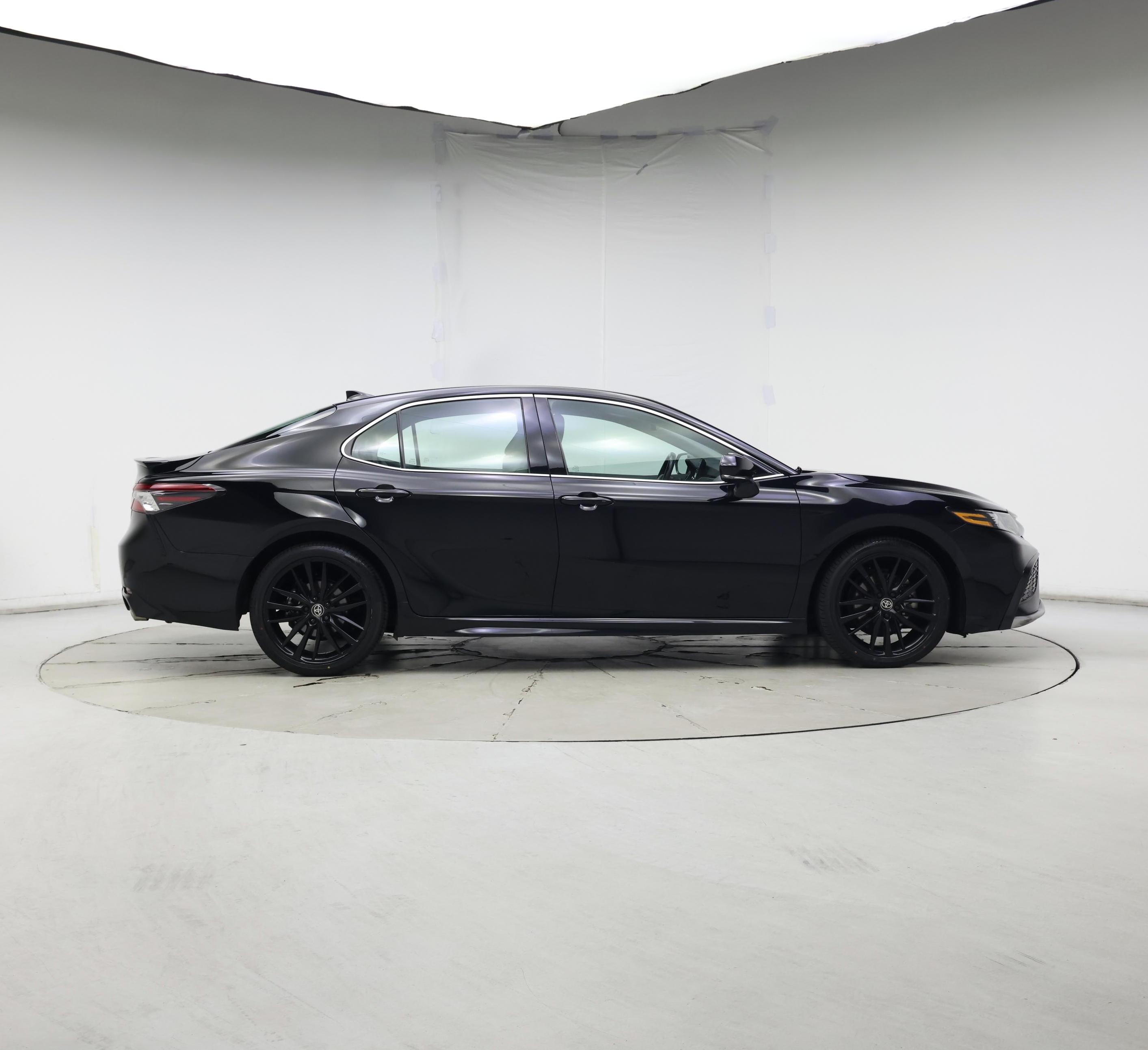 Thumbnail: 2023 Toyota Camry - 7
