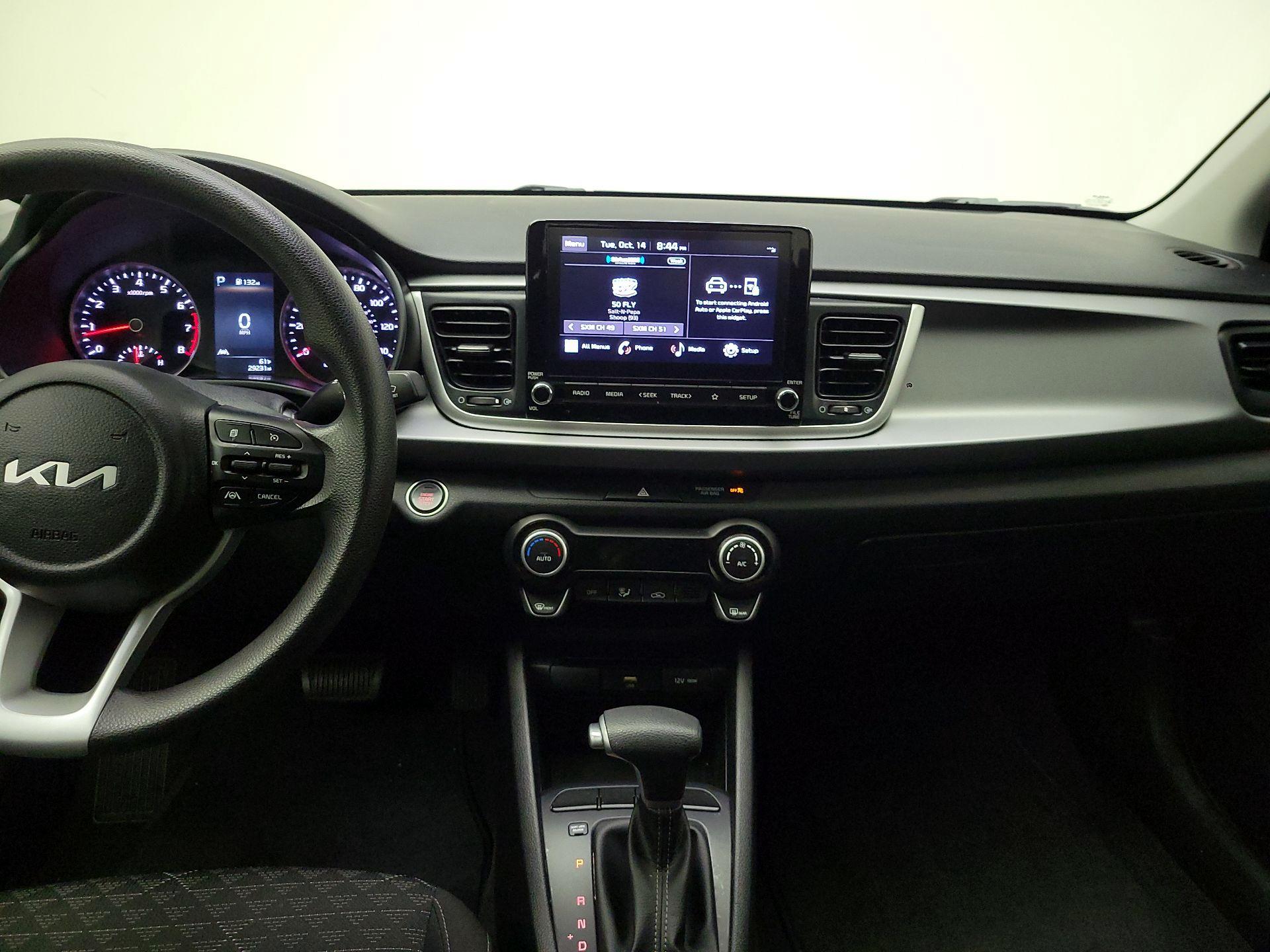 Thumbnail: 2023 Kia Rio - 9