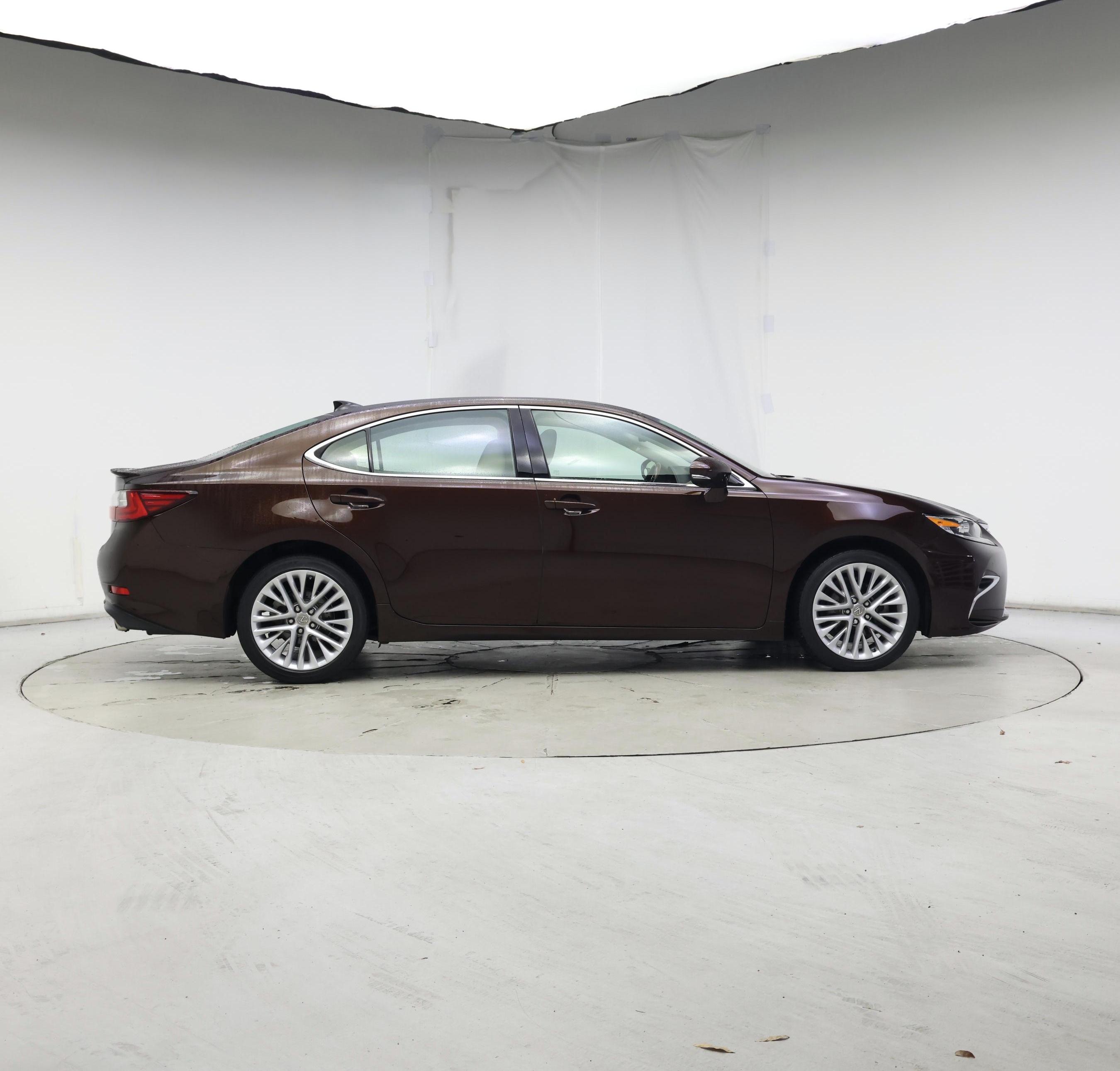 Thumbnail: 2018 Lexus ES - 7