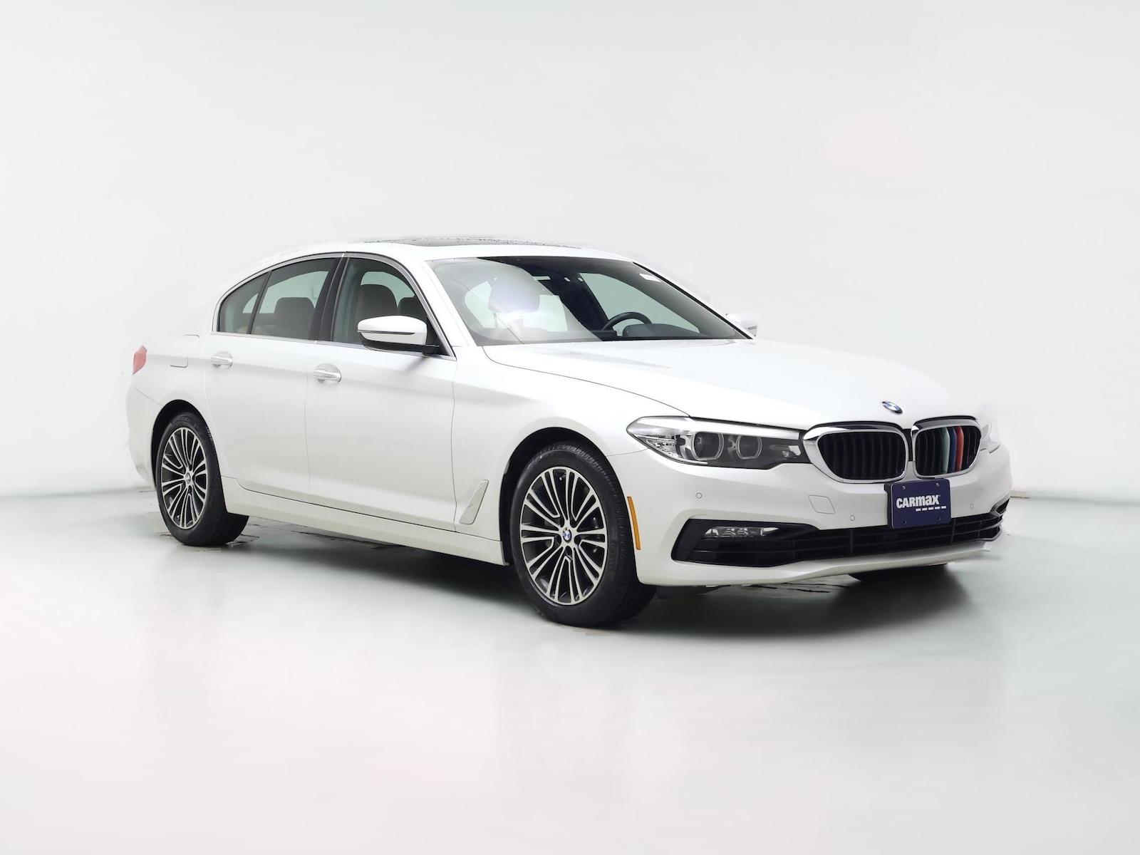 2018 BMW 5 Series 540i