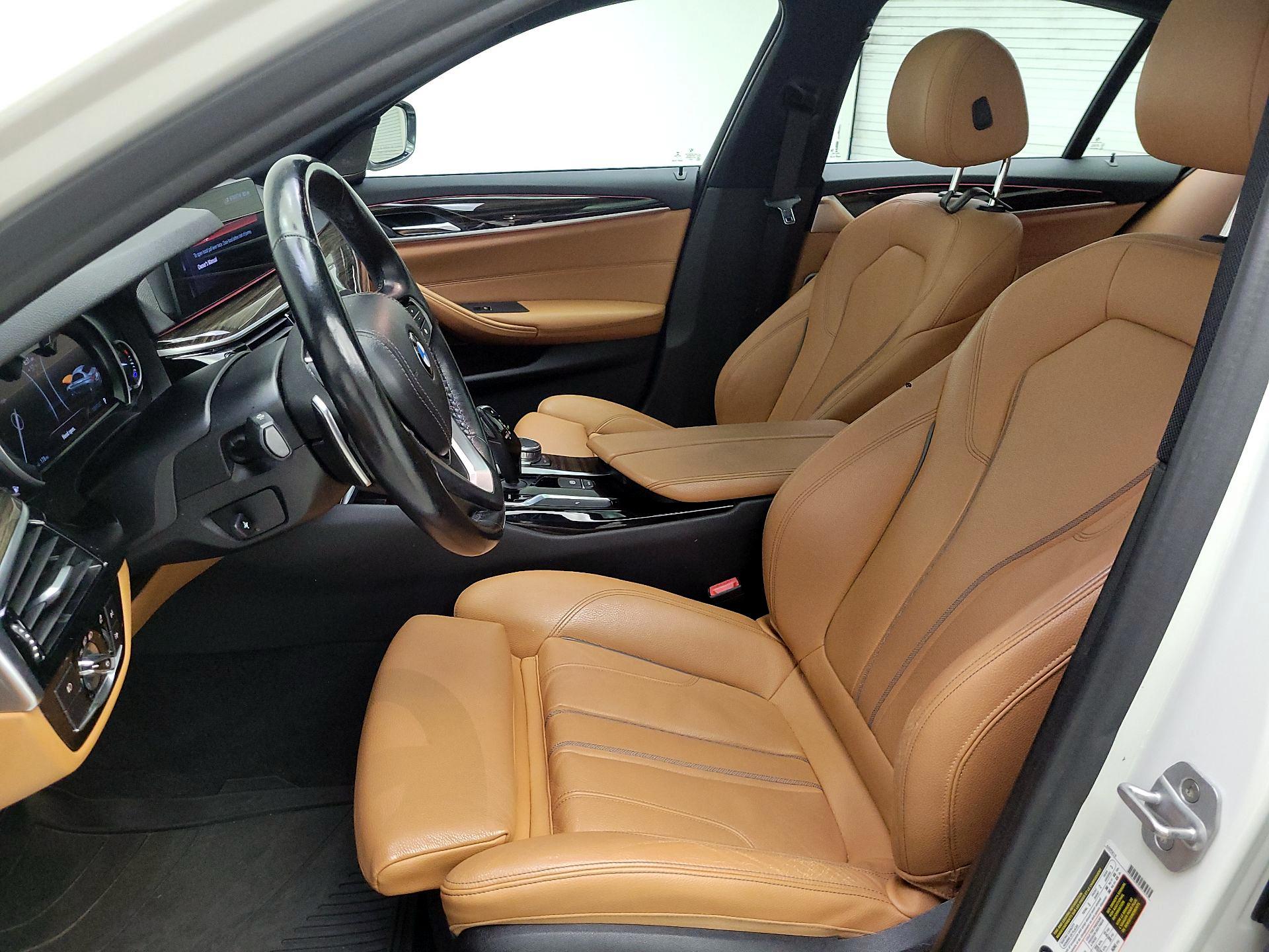 Thumbnail: 2018 BMW 5 Series - 11