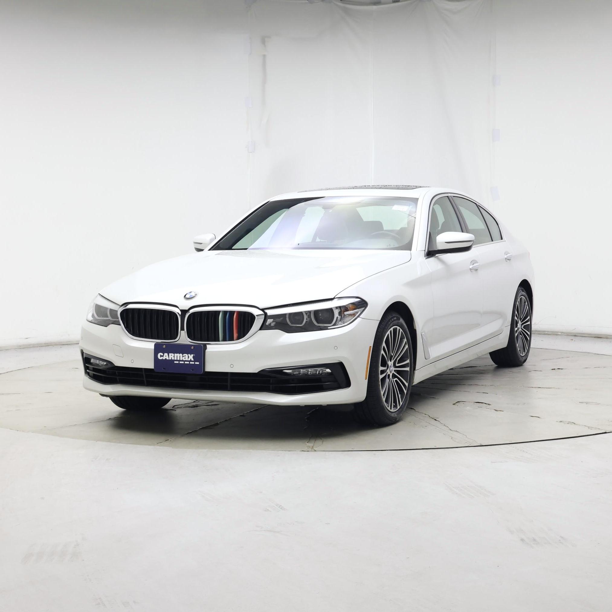 Thumbnail: 2018 BMW 5 Series - 4