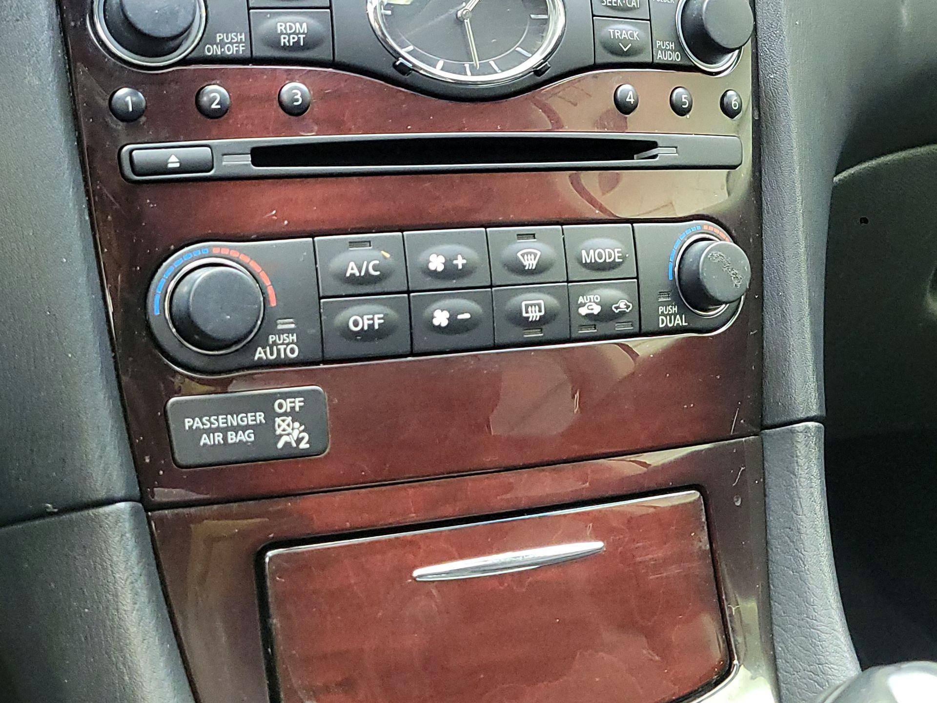 Thumbnail: 2014 INFINITI QX50 - 17