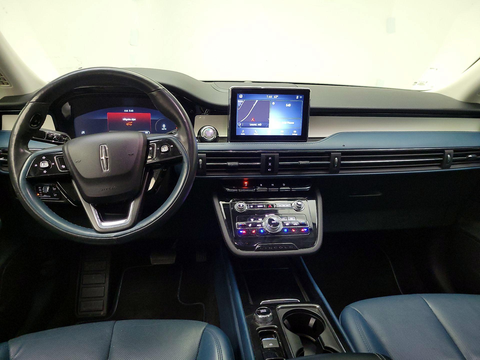 Thumbnail: 2021 Lincoln Corsair - 9