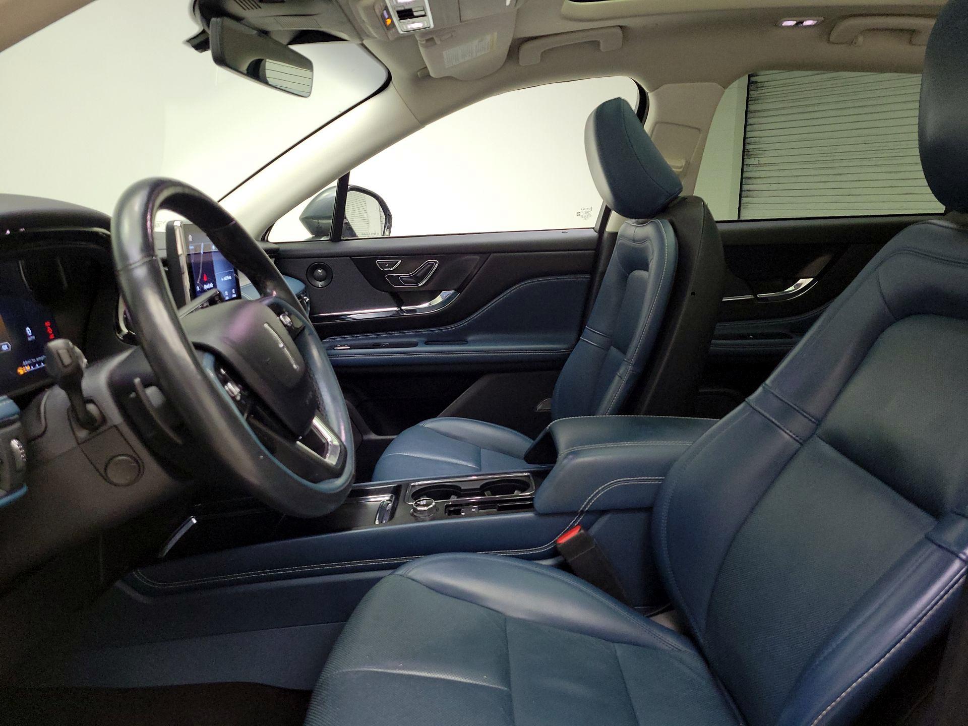 Thumbnail: 2021 Lincoln Corsair - 11