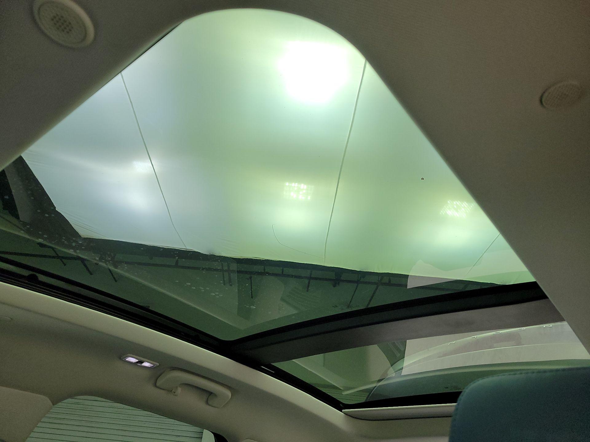 Thumbnail: 2021 Lincoln Corsair - 20