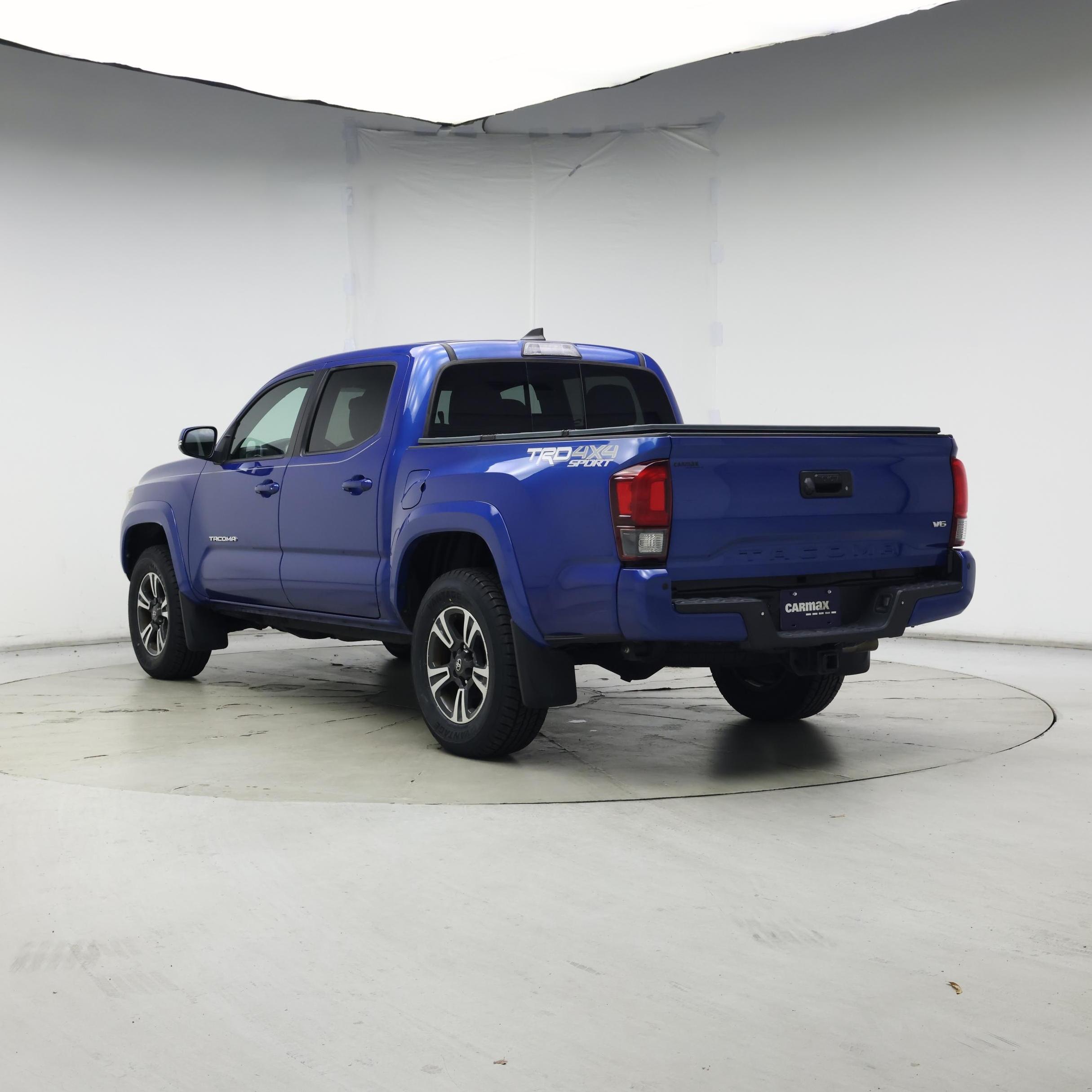 Thumbnail: 2018 Toyota Tacoma - 2