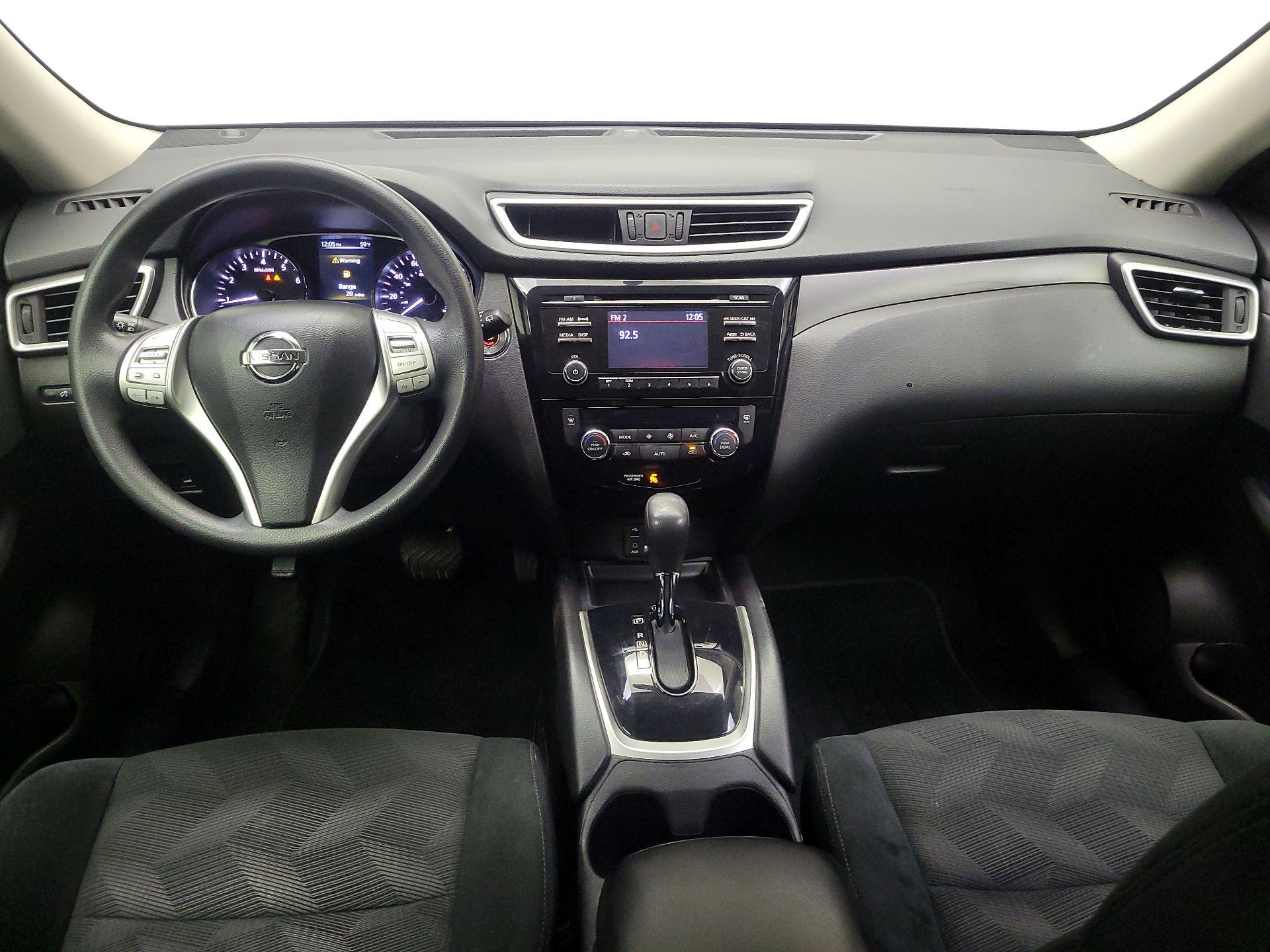 Thumbnail: 2016 Nissan Rogue - 9