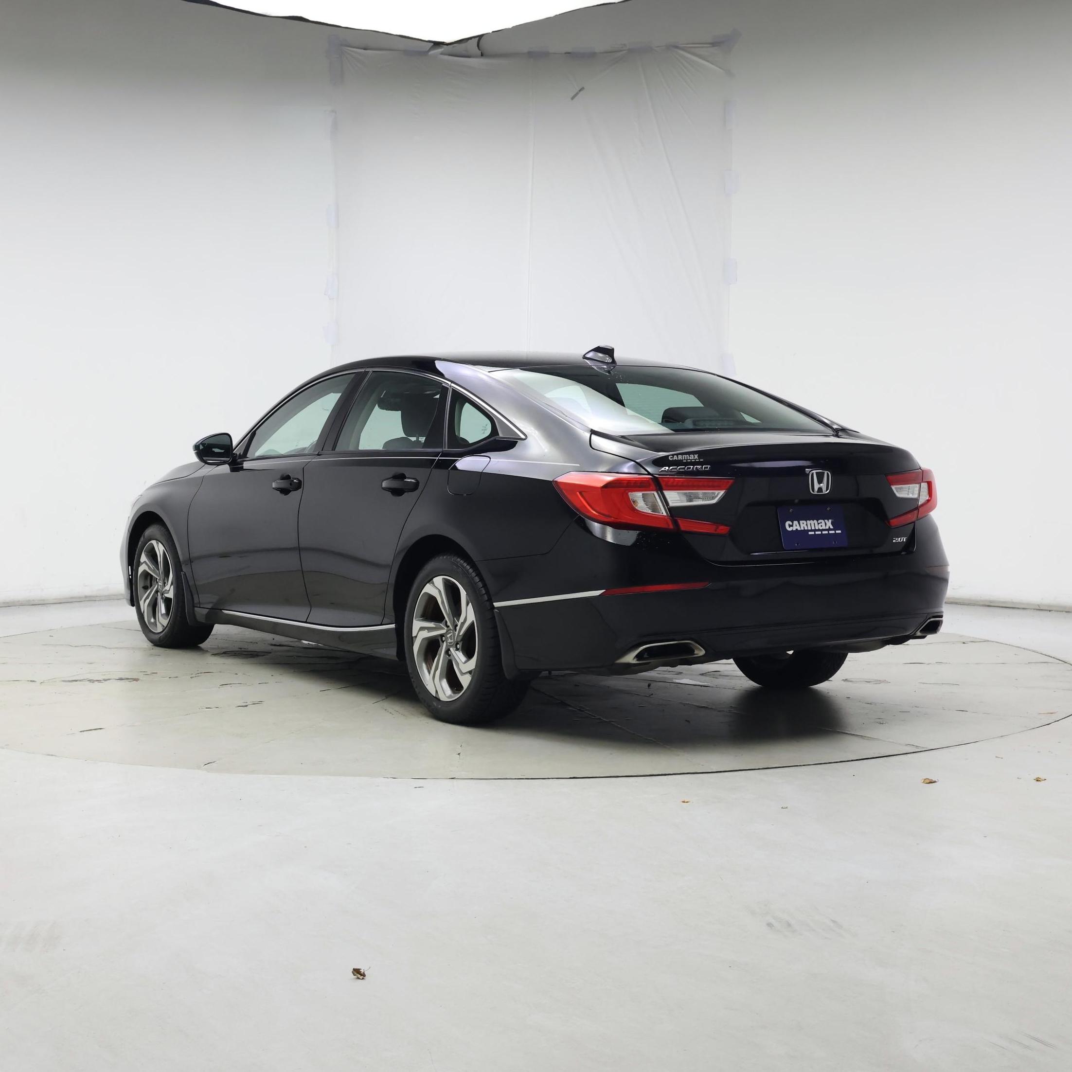 Thumbnail: 2018 Honda Accord - 2