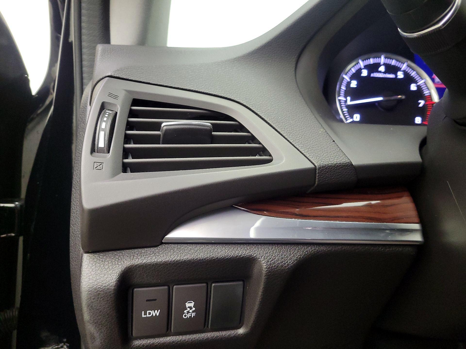 Thumbnail: 2015 Acura MDX - 13