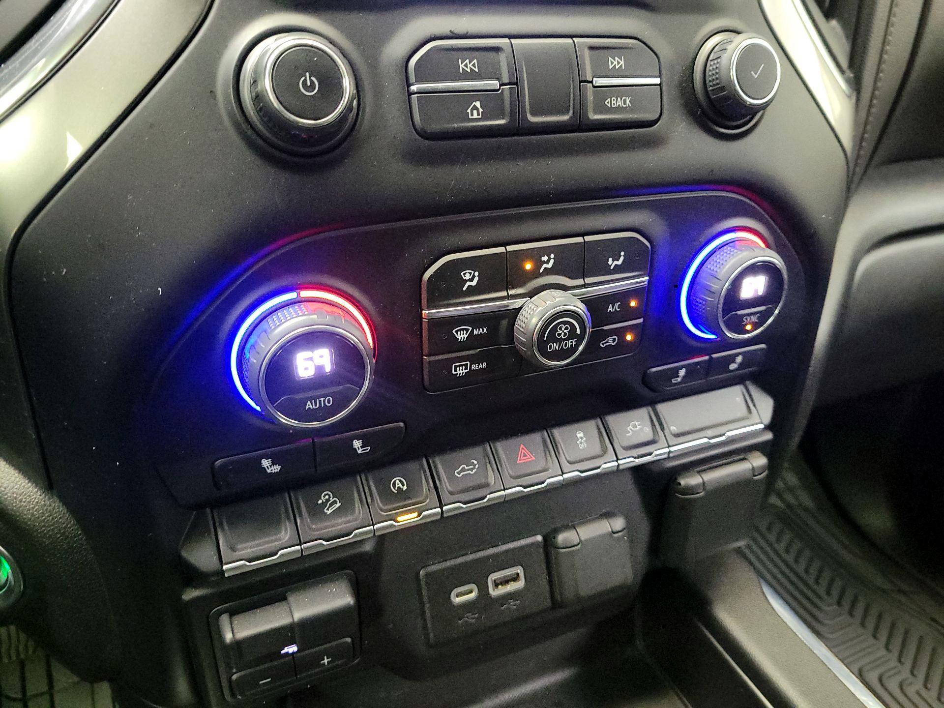 Thumbnail: 2022 Chevrolet Silverado 1500 - 16