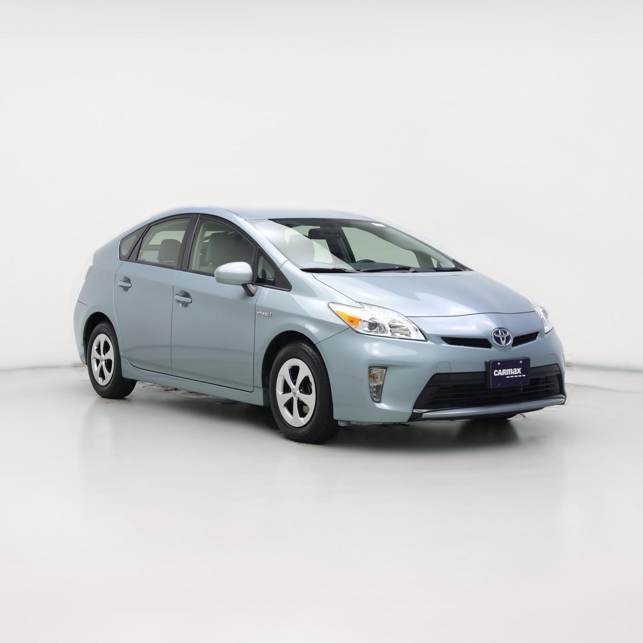 Thumbnail: 2015 Toyota Prius - 1