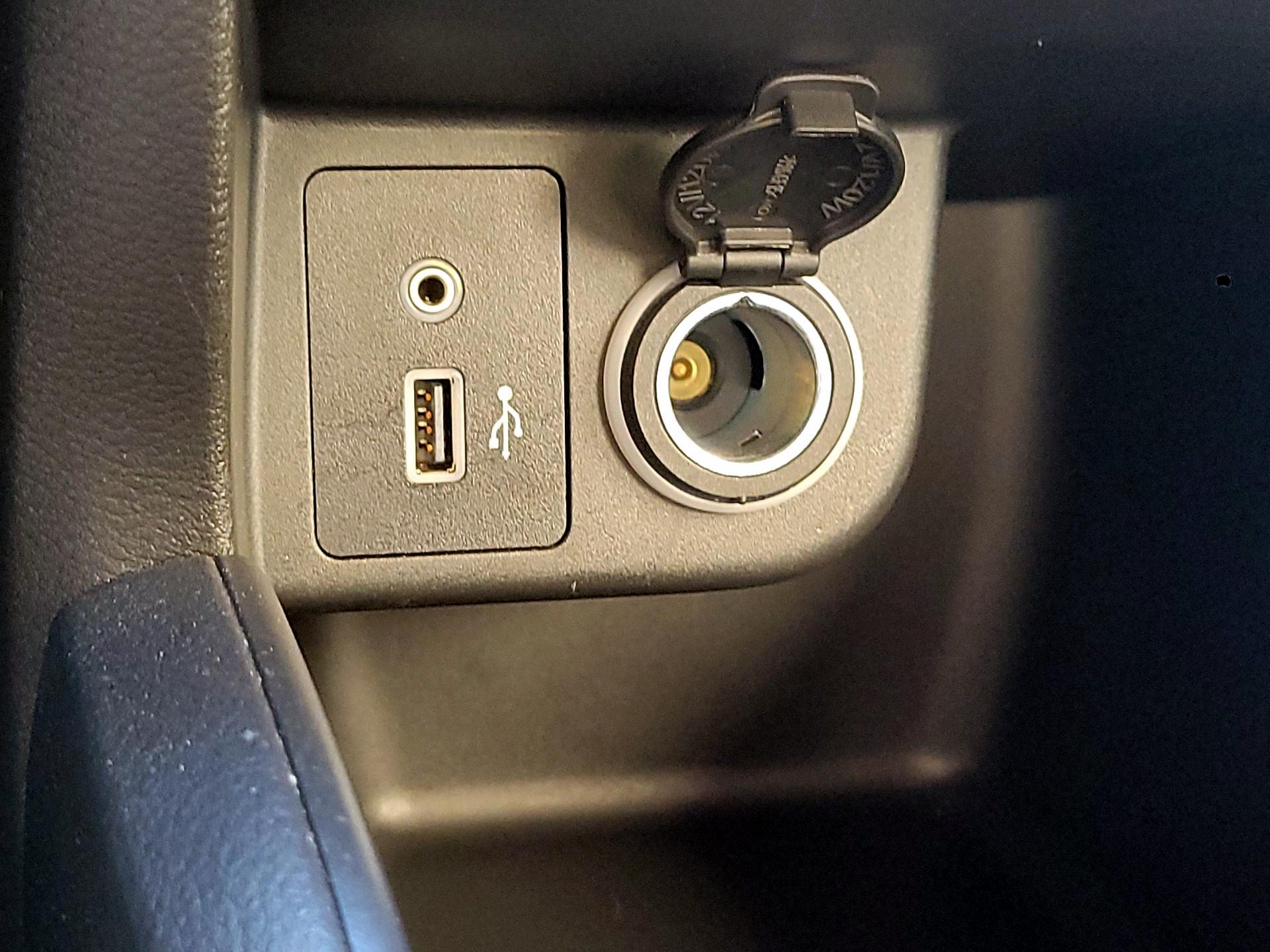 Thumbnail: 2020 Nissan Kicks - 18