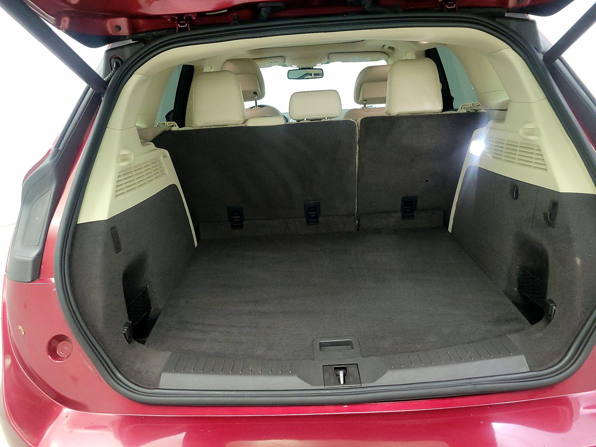 Thumbnail: 2015 Lincoln MKC - 20