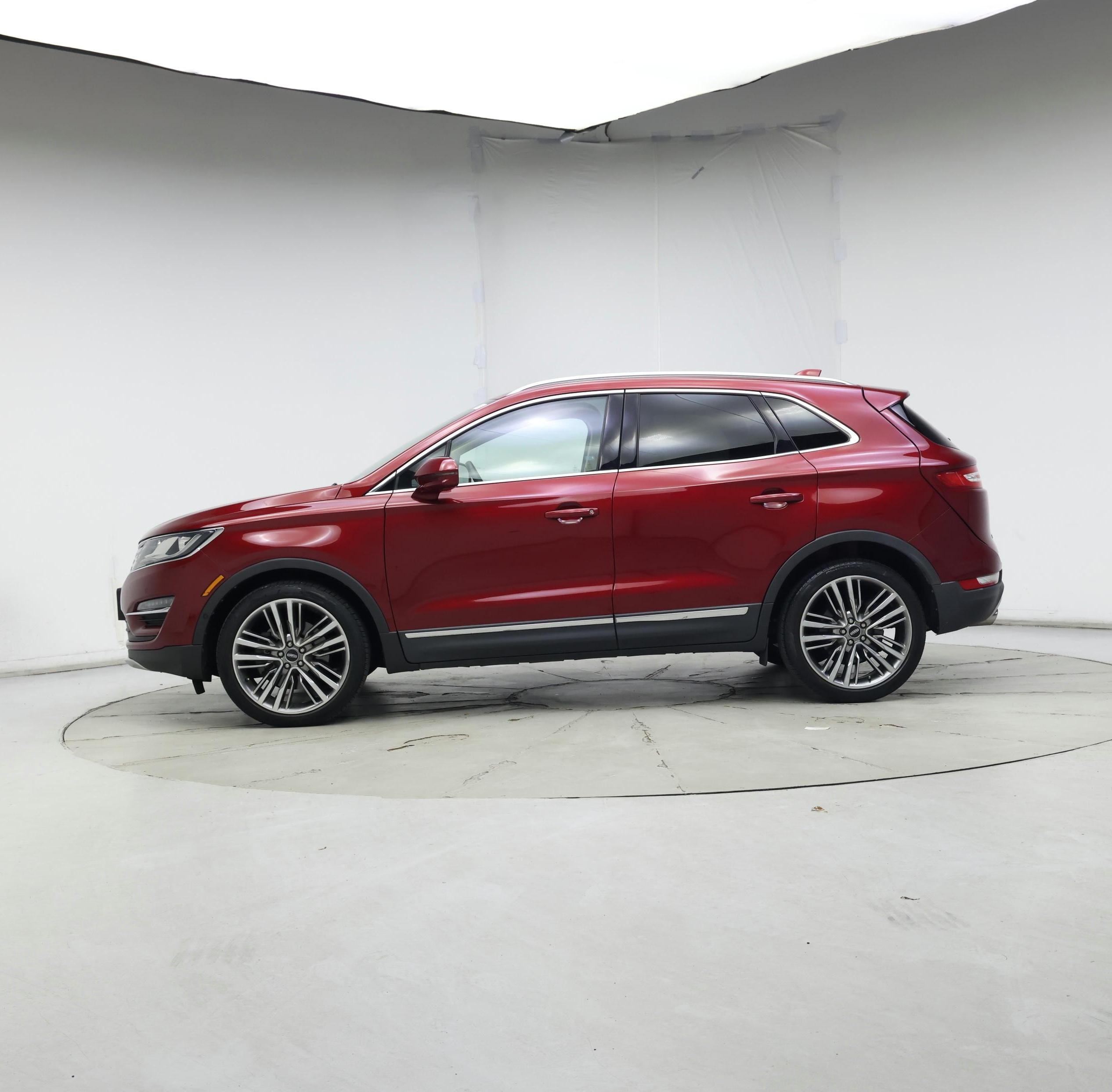Thumbnail: 2015 Lincoln MKC - 3
