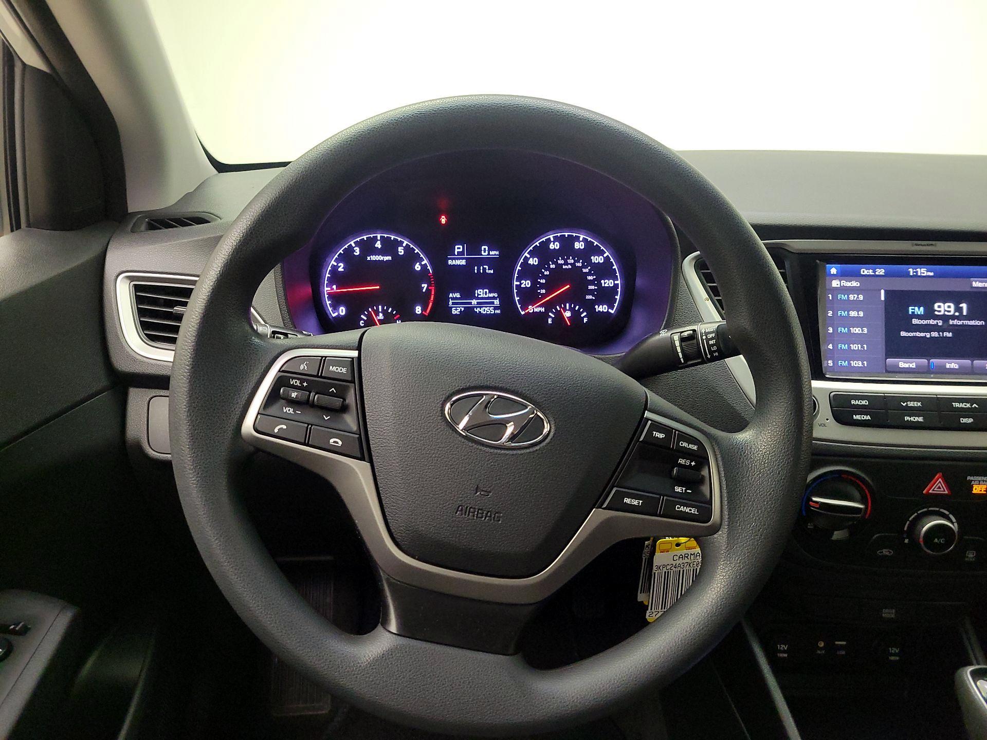 Thumbnail: 2019 Hyundai Accent - 10