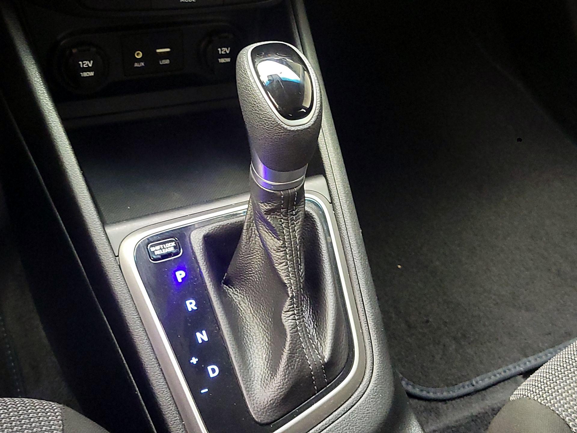 Thumbnail: 2019 Hyundai Accent - 17