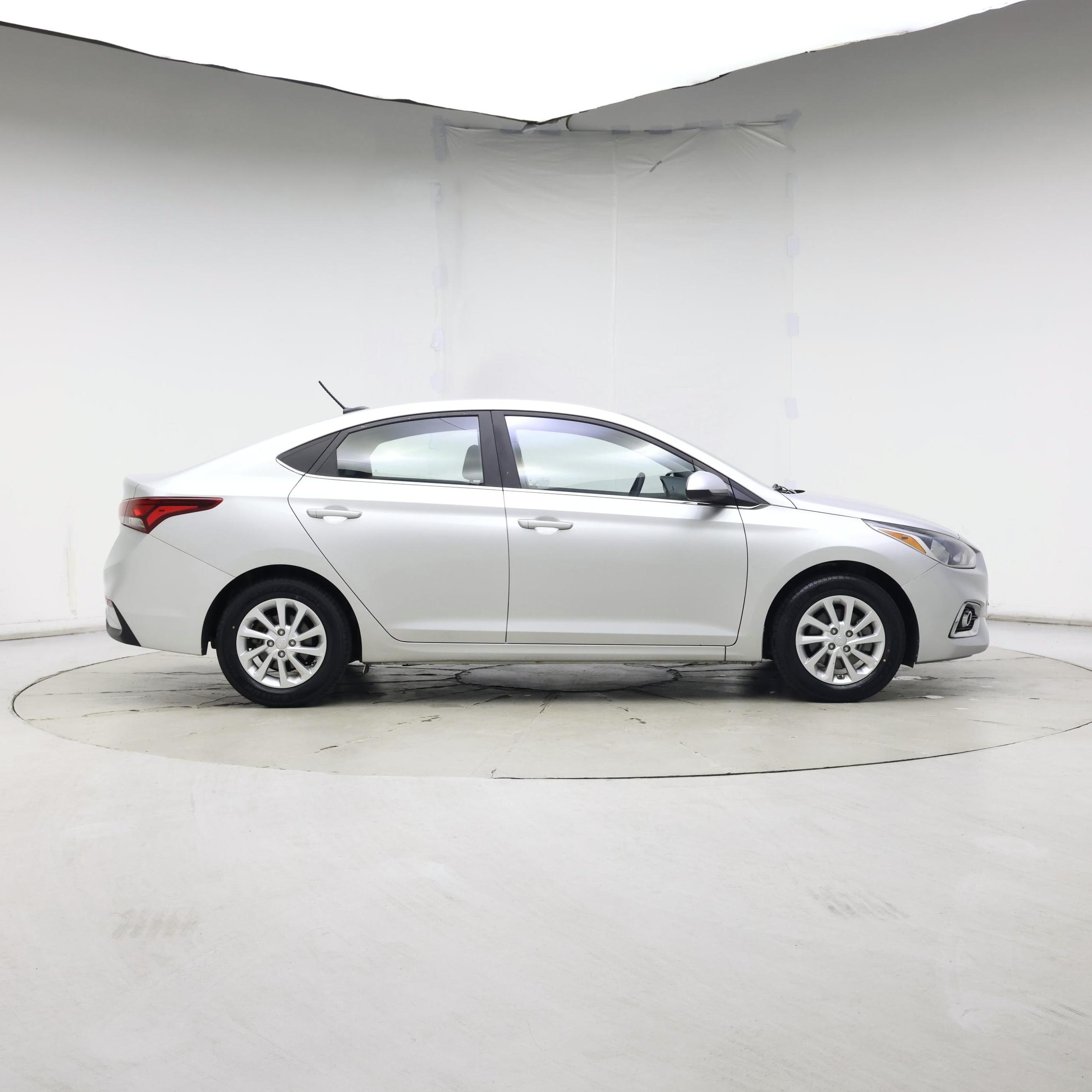 Thumbnail: 2019 Hyundai Accent - 7