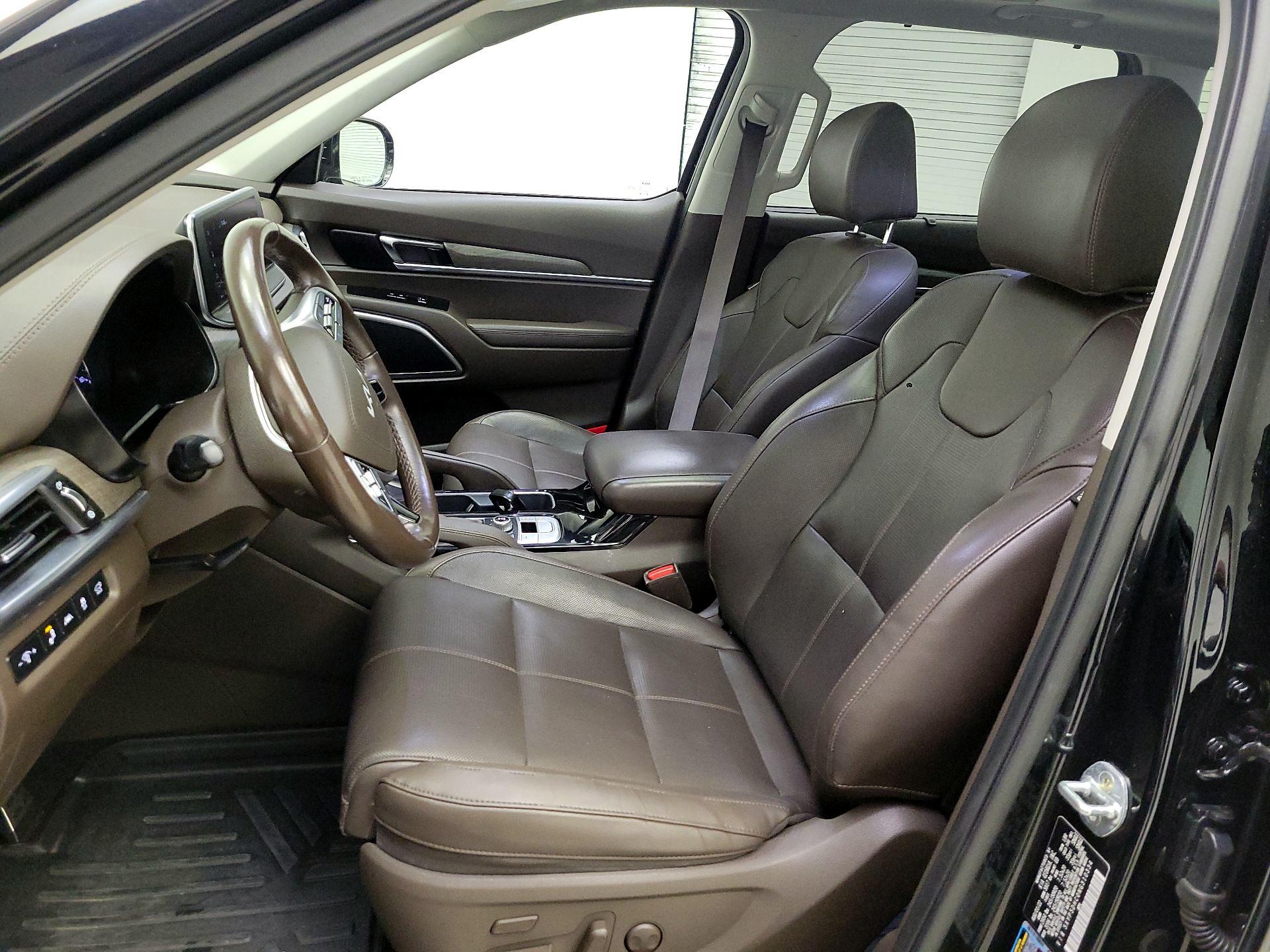 Thumbnail: 2022 Kia Telluride - 11