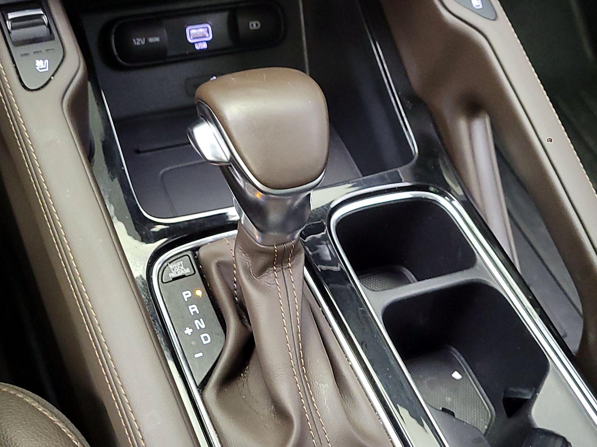 Thumbnail: 2022 Kia Telluride - 18