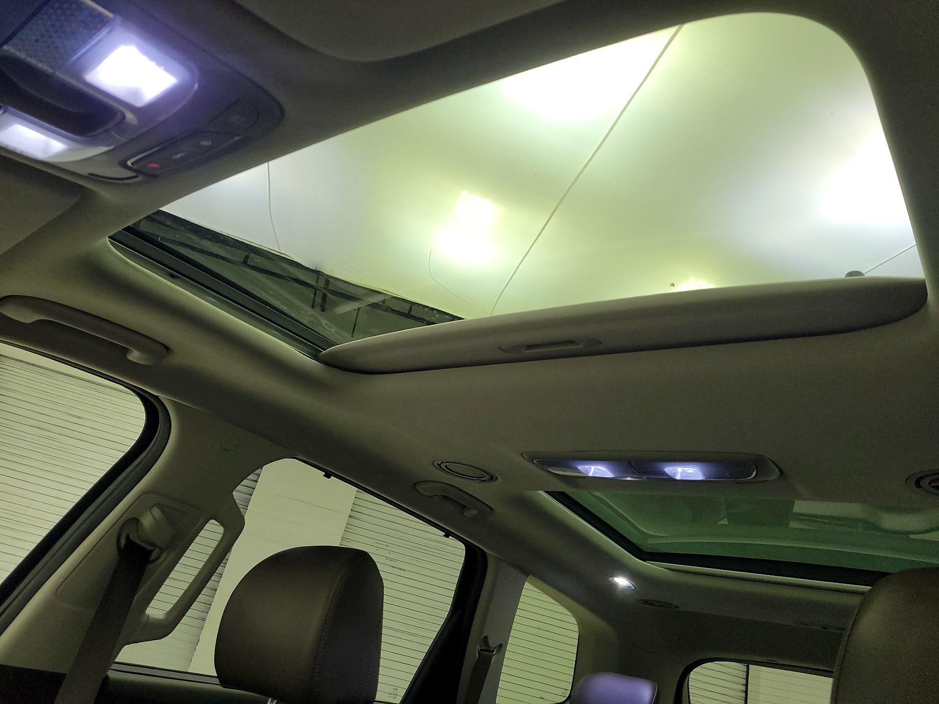 Thumbnail: 2022 Kia Telluride - 20