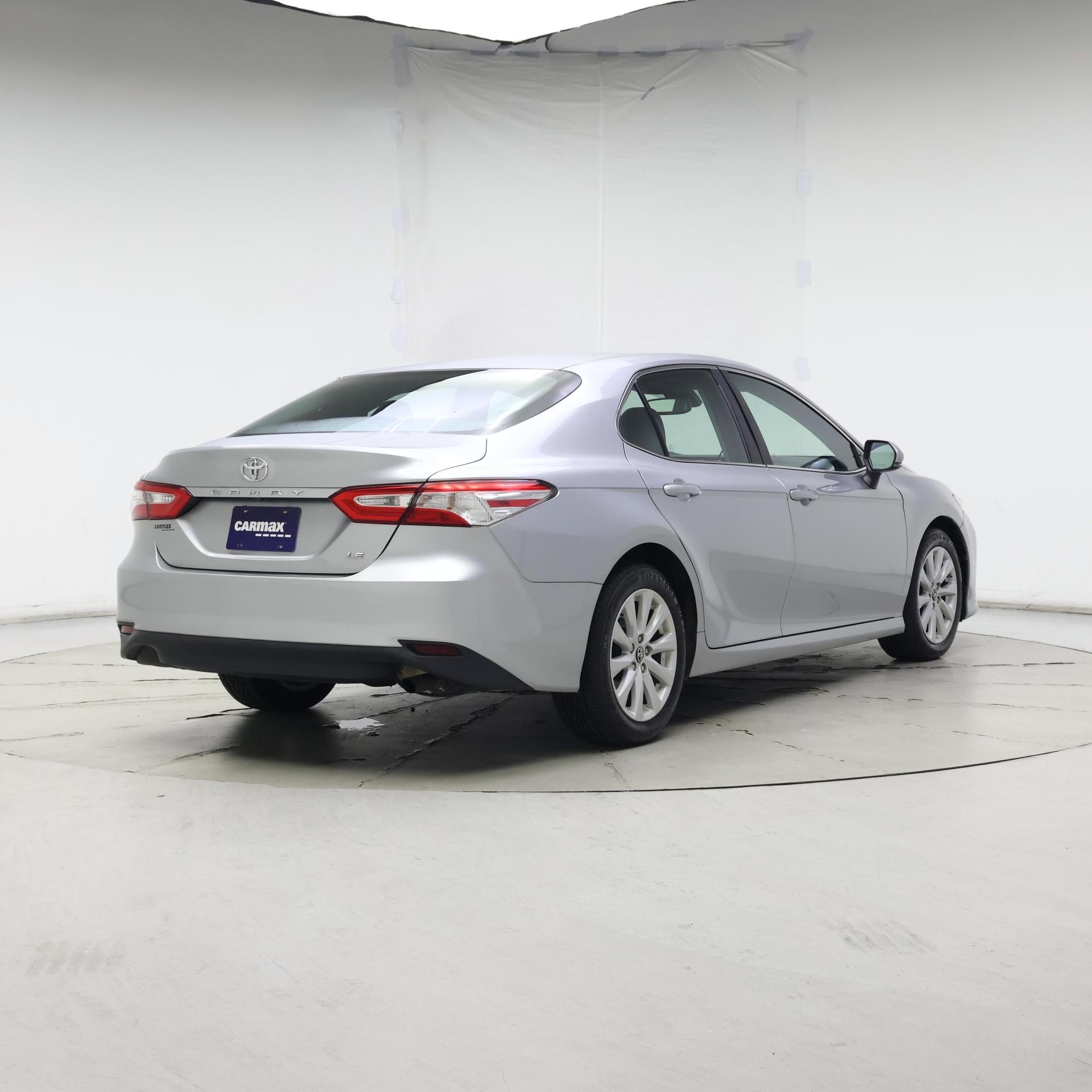 Thumbnail: 2018 Toyota Camry - 8