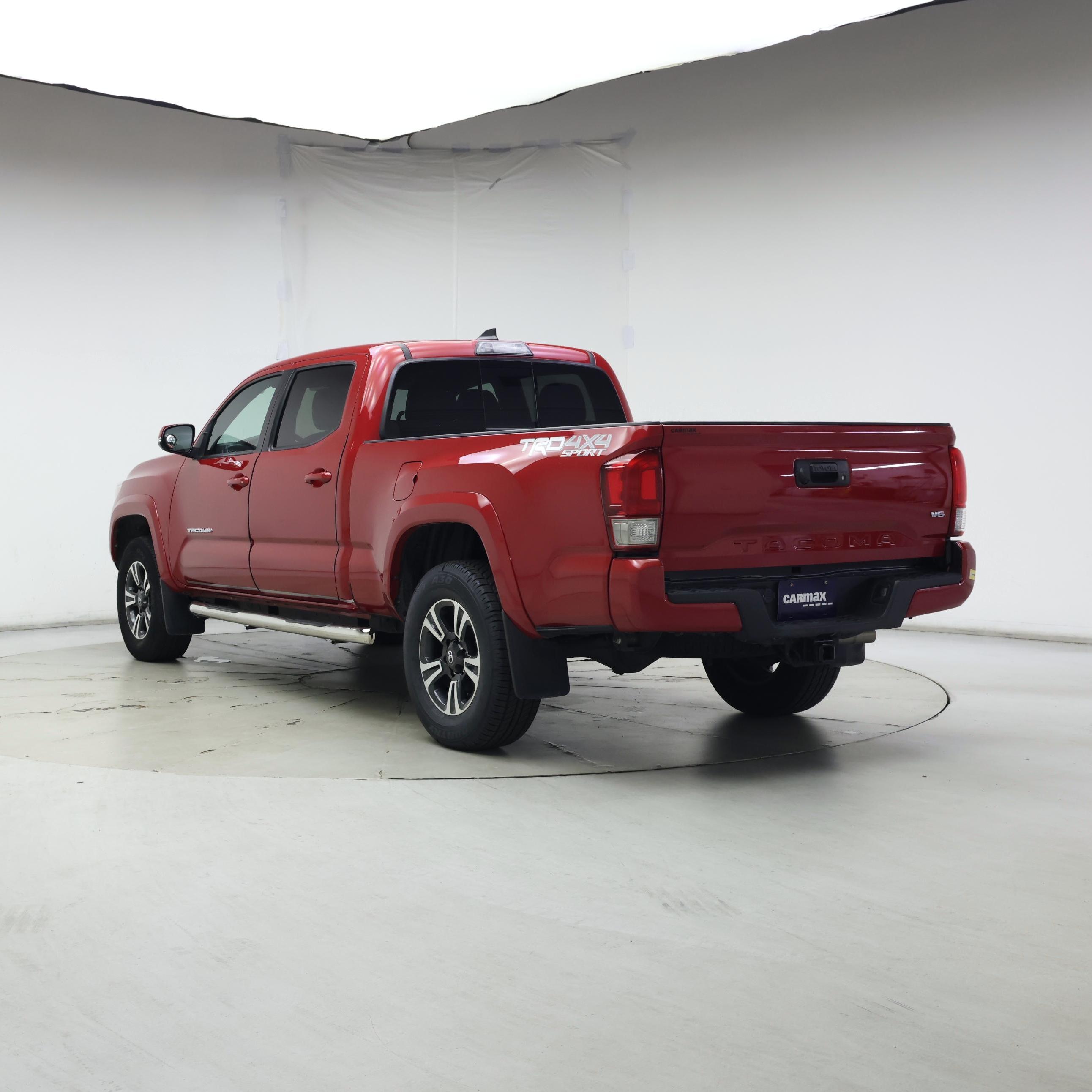 Thumbnail: 2017 Toyota Tacoma - 2