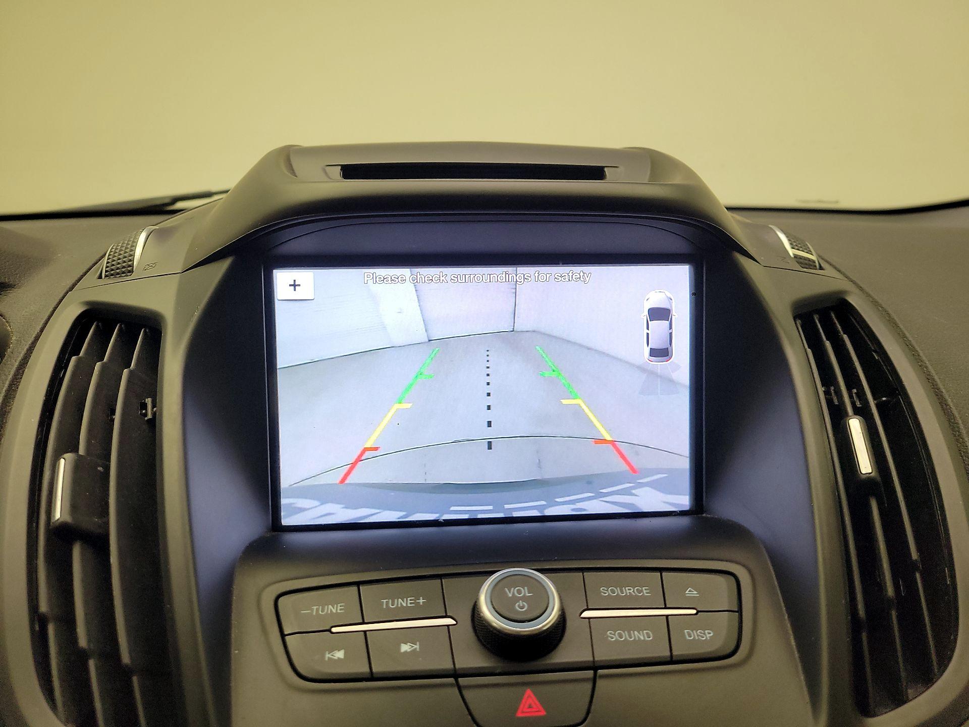 Thumbnail: 2017 Ford Escape - 15