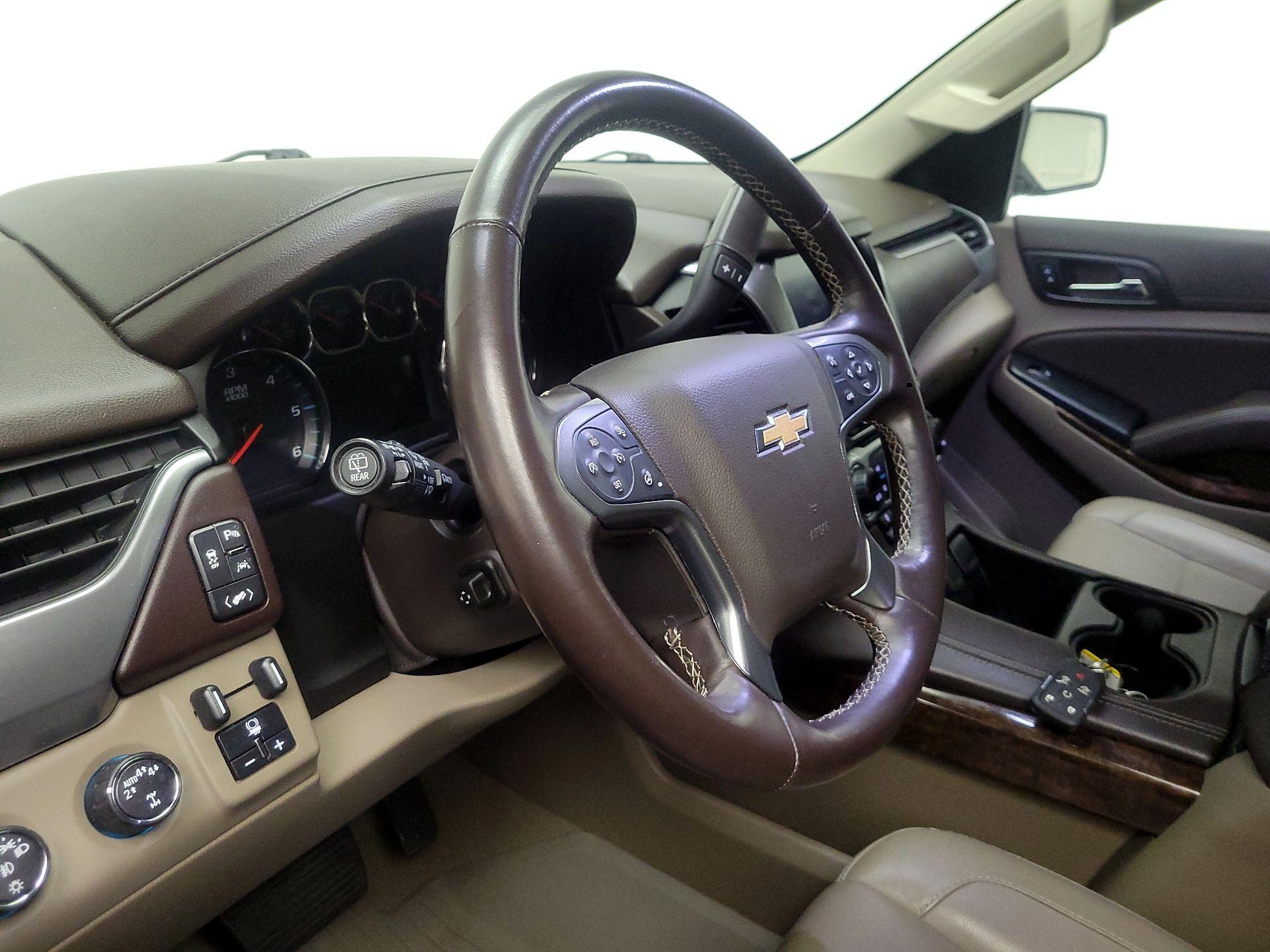 Thumbnail: 2020 Chevrolet Tahoe - 9