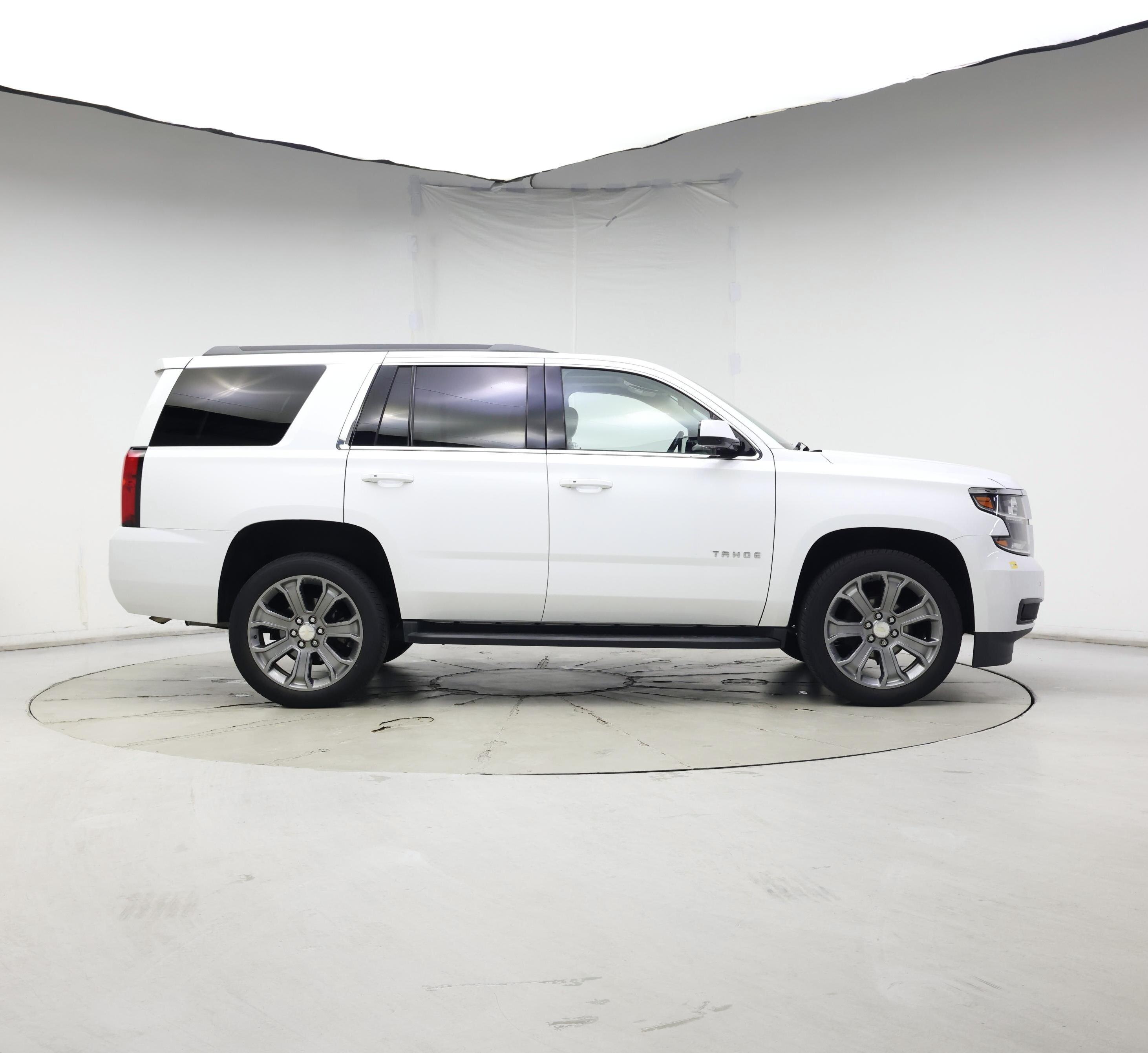 Thumbnail: 2020 Chevrolet Tahoe - 7