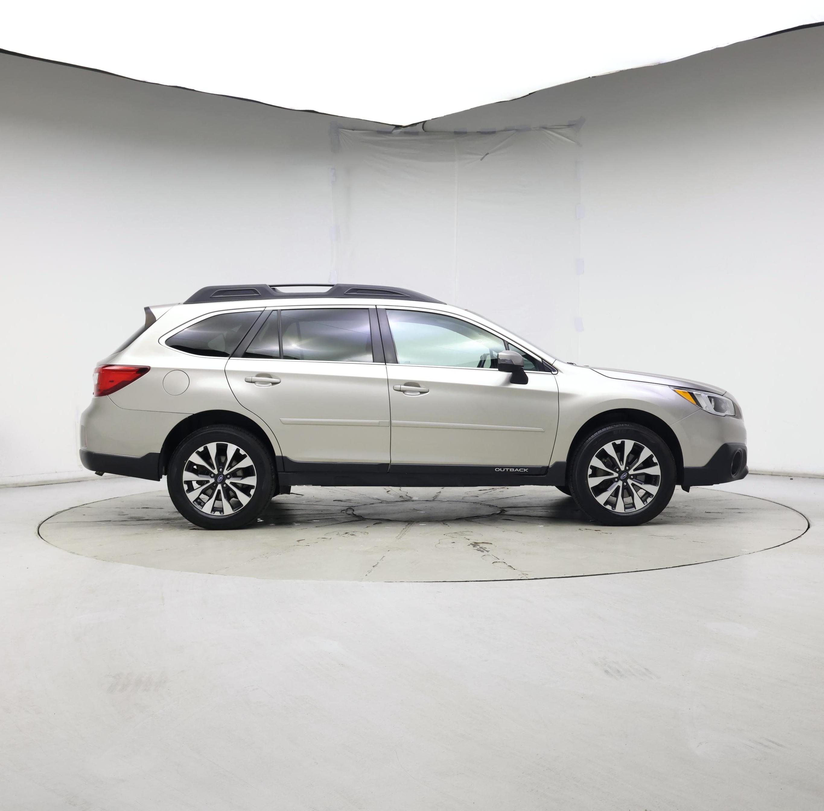 Thumbnail: 2016 Subaru Outback - 7